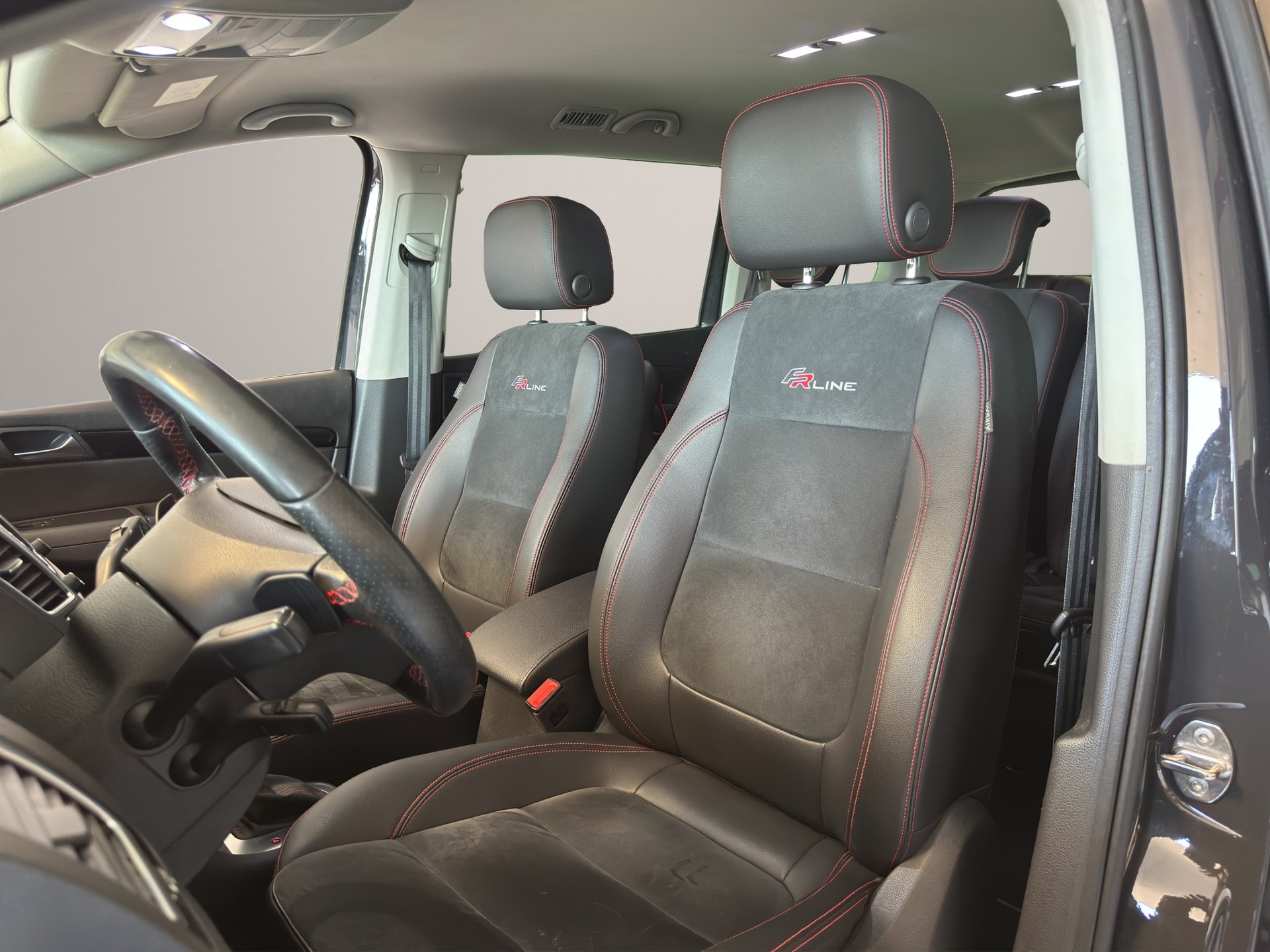 SEAT Alhambra 1.4 TSI DSG SWISS FR2-image-6