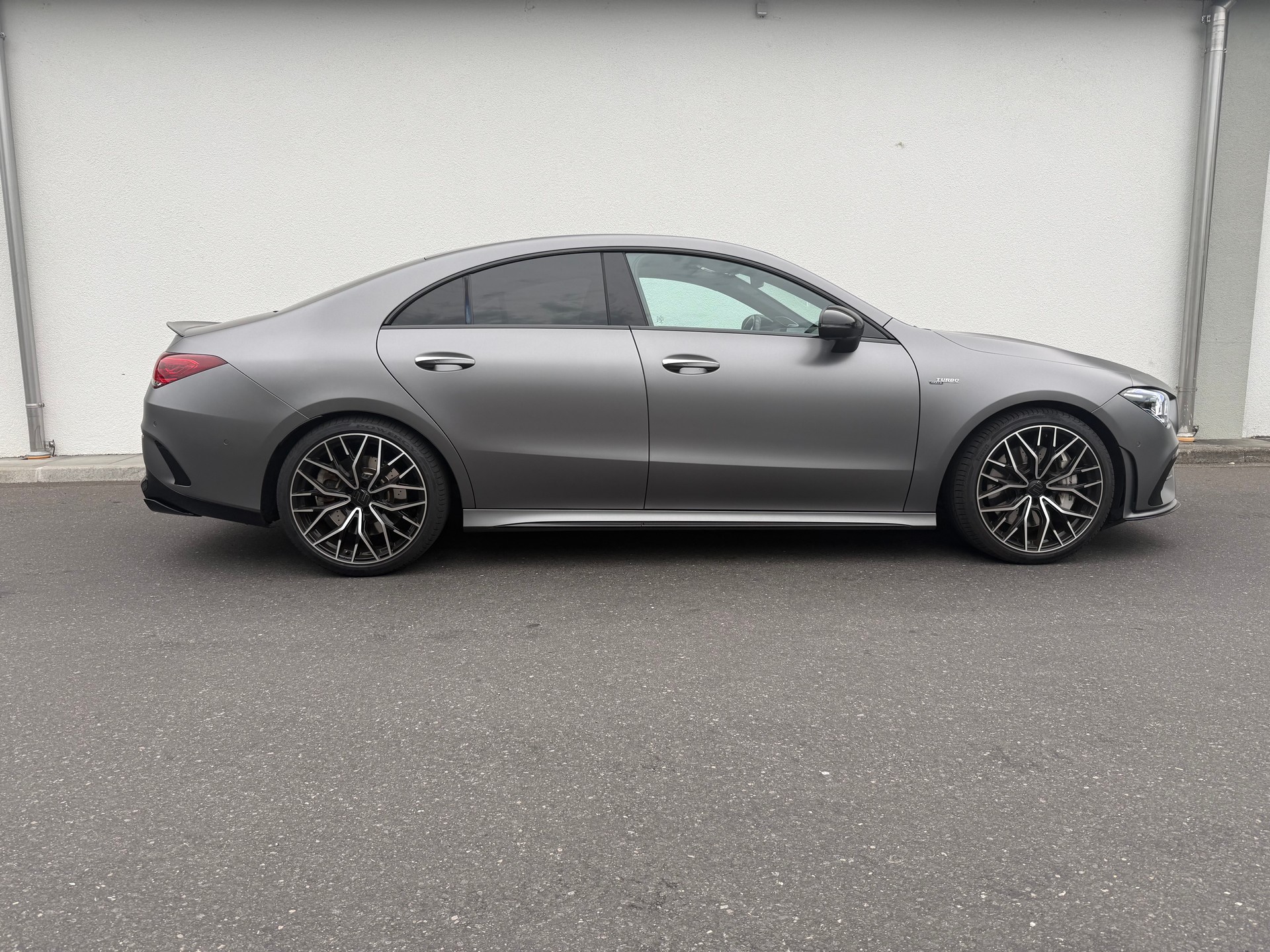 MERCEDES-BENZ CLA 35 AMG 4matic-image-5