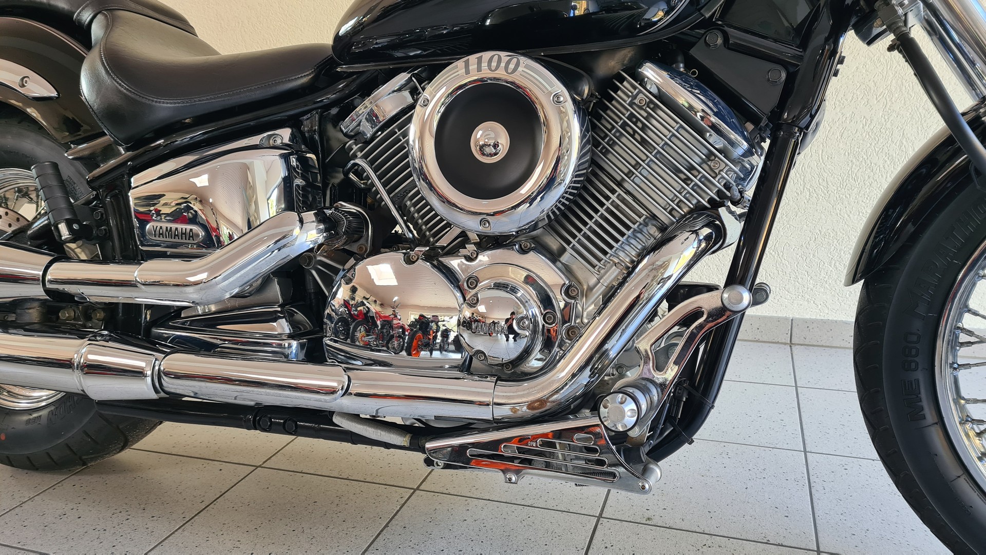YAMAHA XVS 1100 Drag Star-image-7