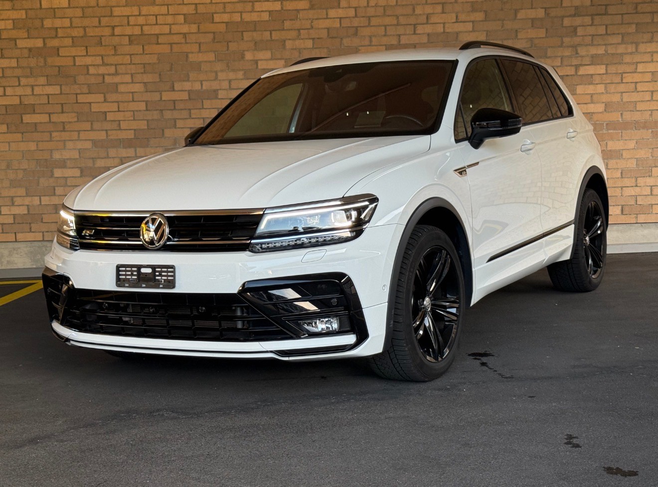 VW Tiguan 2.0 TDI SCR R-Line Highline 4Motion DSG