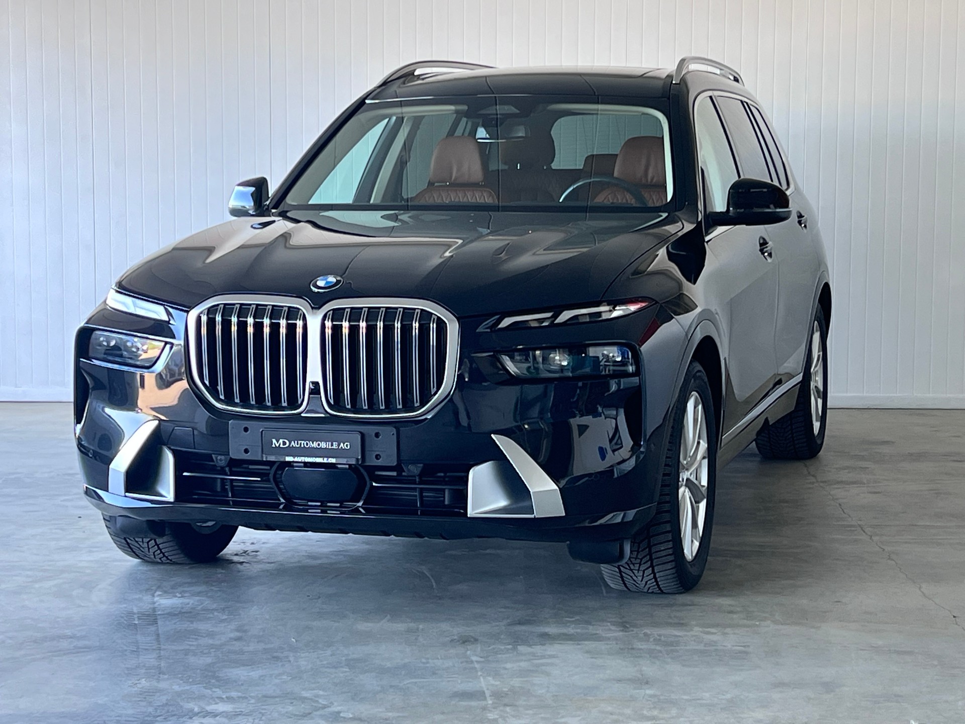 BMW X7 xDrive 48V 40d Steptronic-image-4