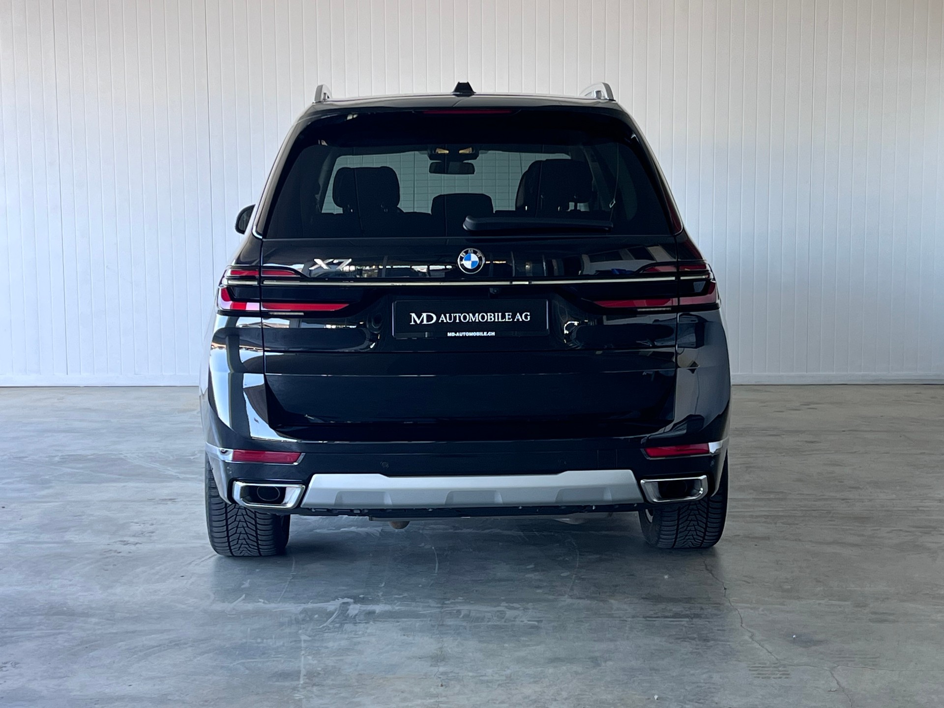 BMW X7 xDrive 48V 40d Steptronic-image-6