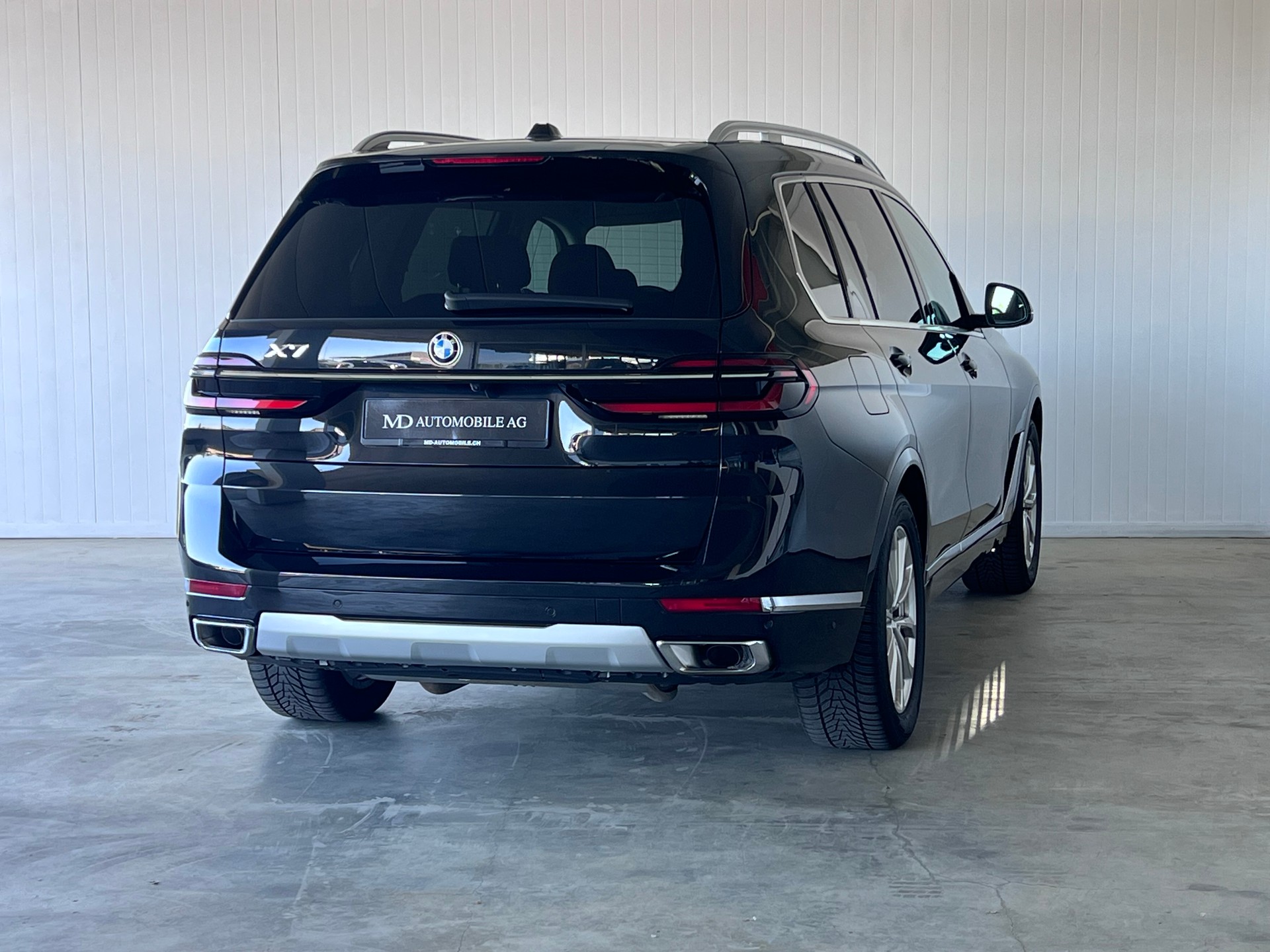 BMW X7 xDrive 48V 40d Steptronic-image-5