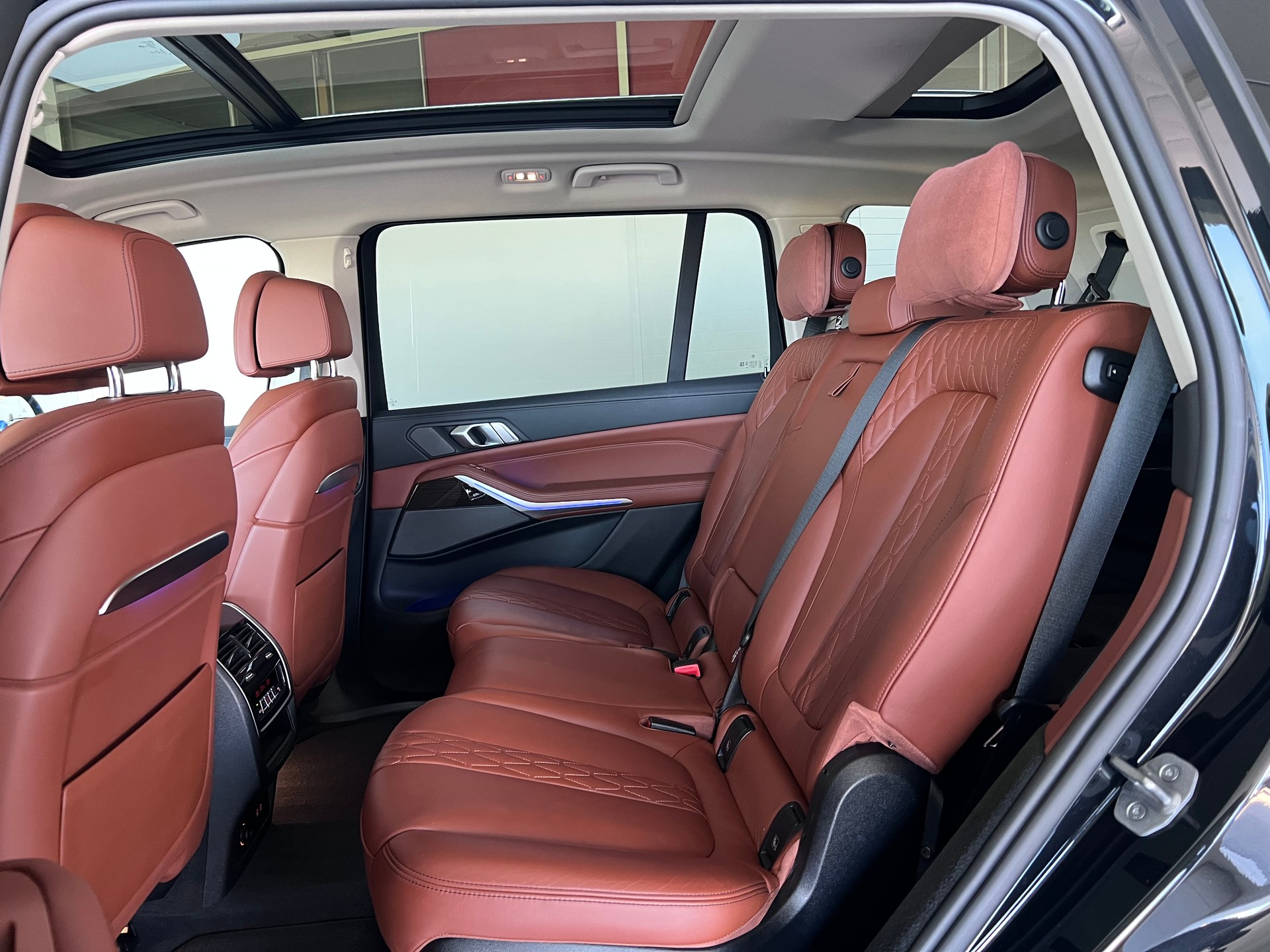 BMW X7 xDrive 48V 40d Steptronic-image-14