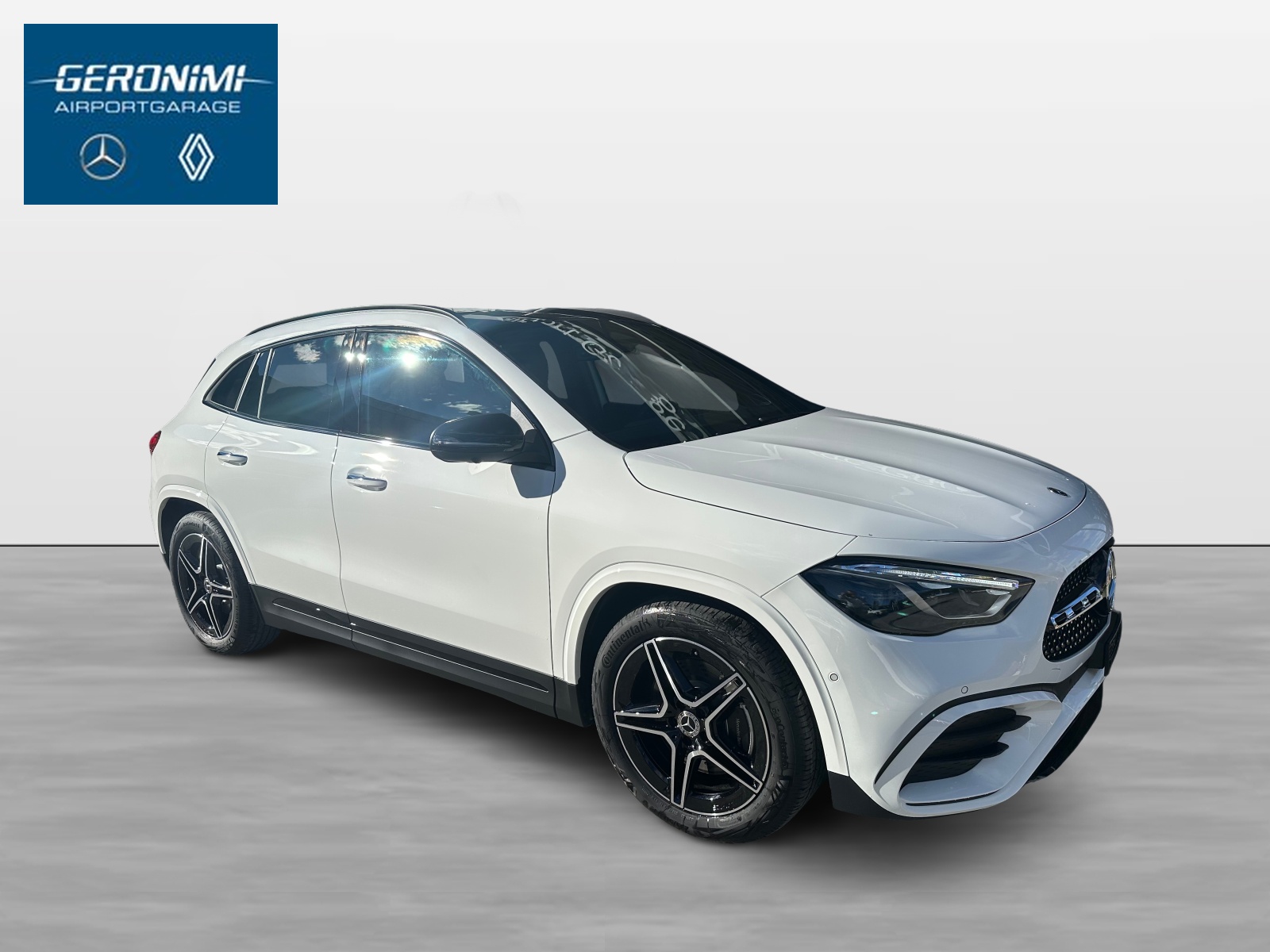 MERCEDES-BENZ GLA 250 Swiss Star AMG Line 4matic-showroom-element-1