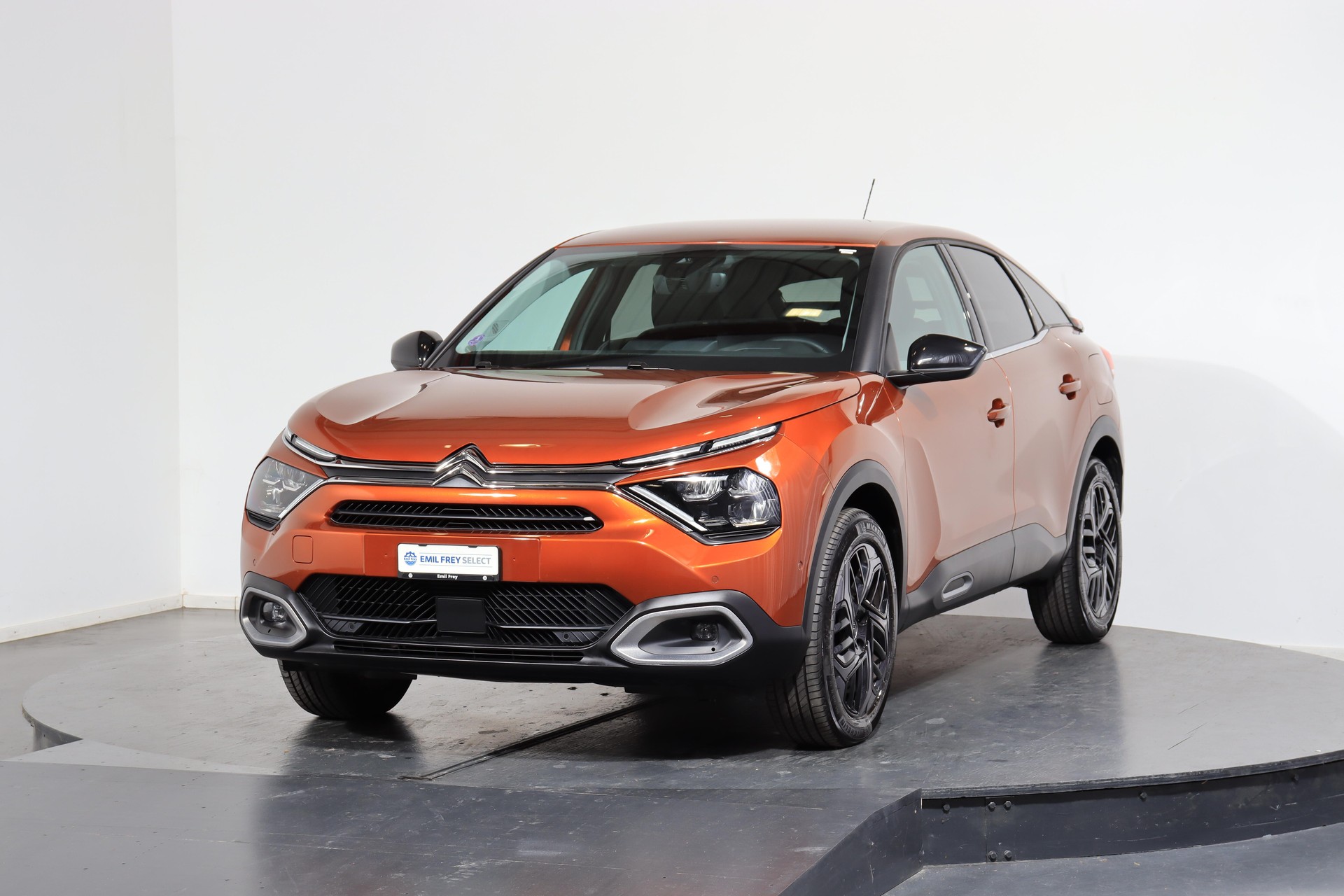 CITROEN C4 1.2 PureTech Shine Pack-showroom-element-1