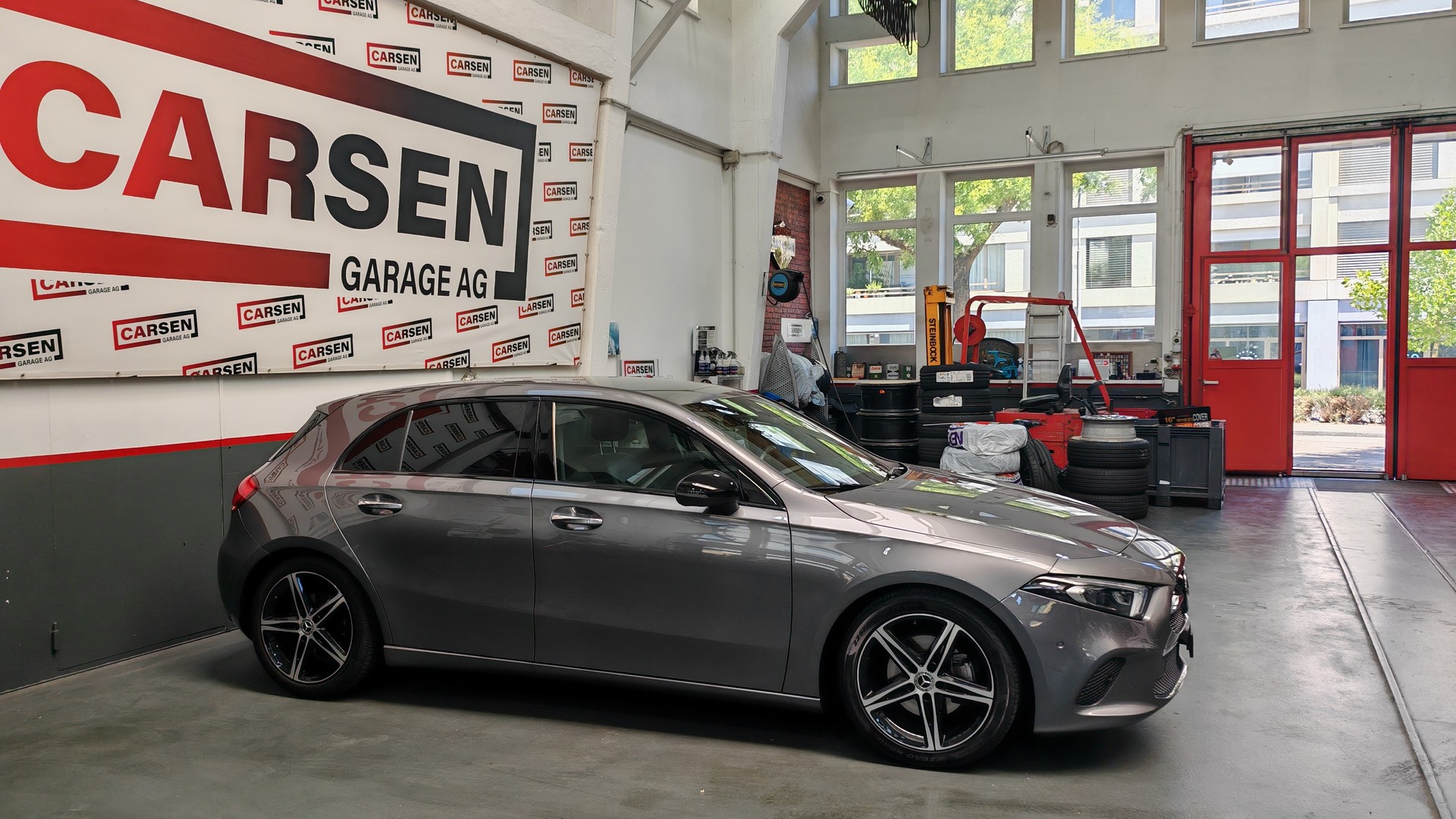 MERCEDES-BENZ A 200 7G-DCT-image-2