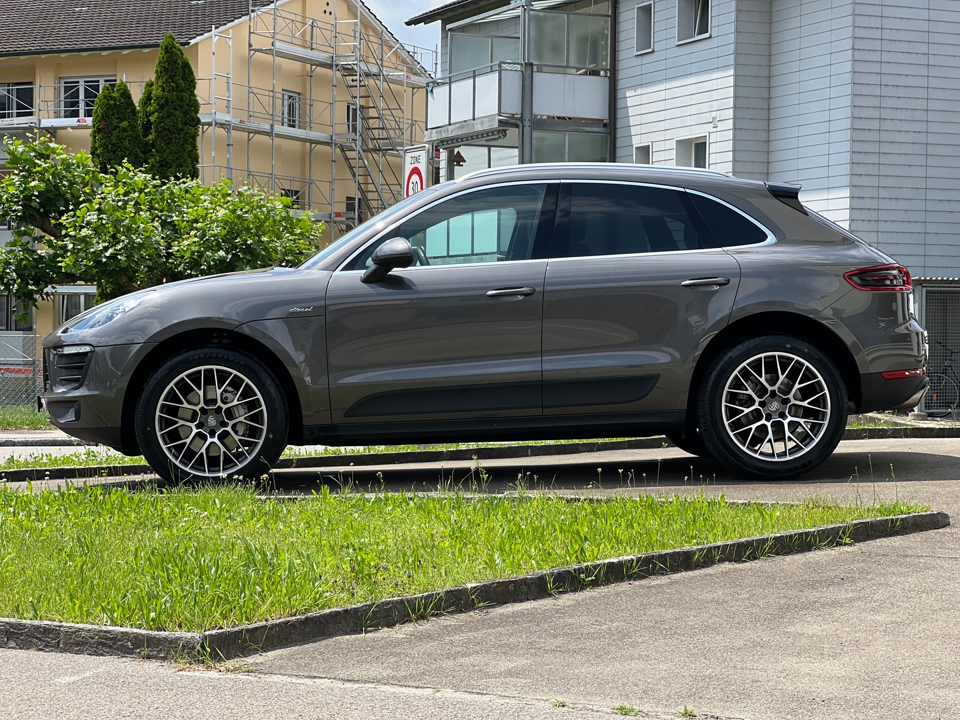 PORSCHE Macan S Diesel PDK-image-4