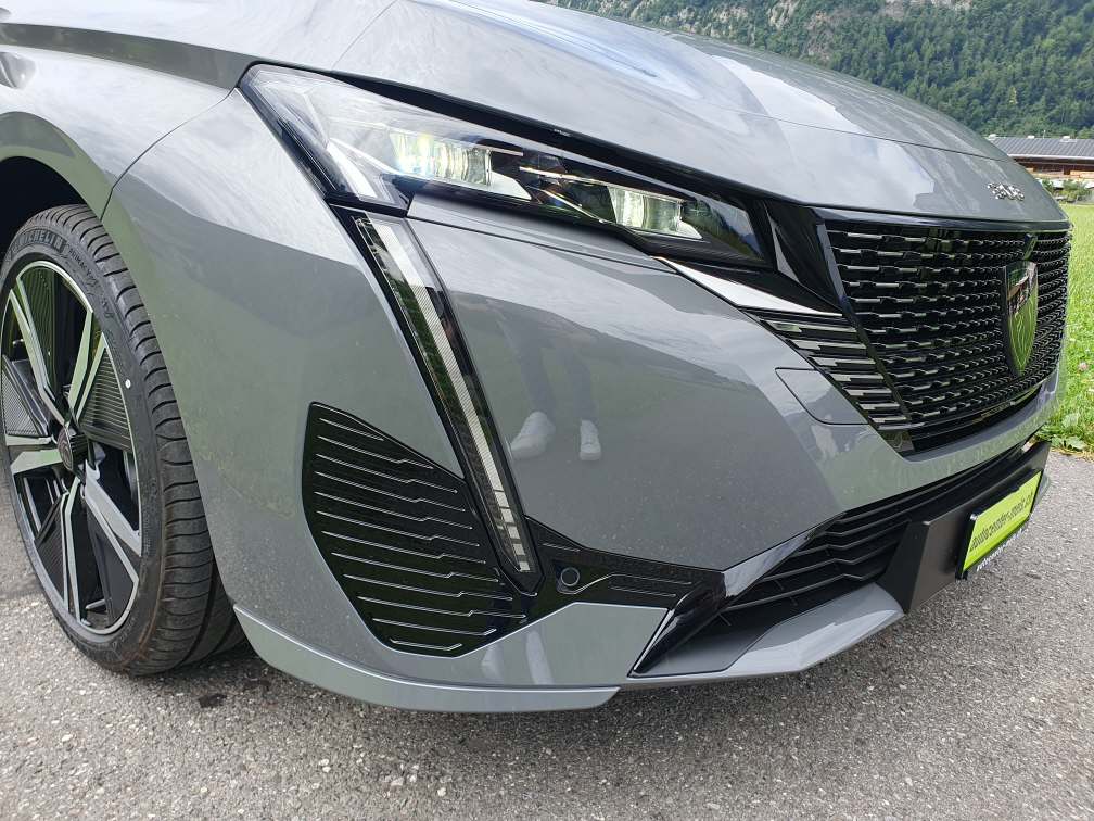 PEUGEOT 308 SW 1.6 Plug in Hybrid 195 GT-image-1