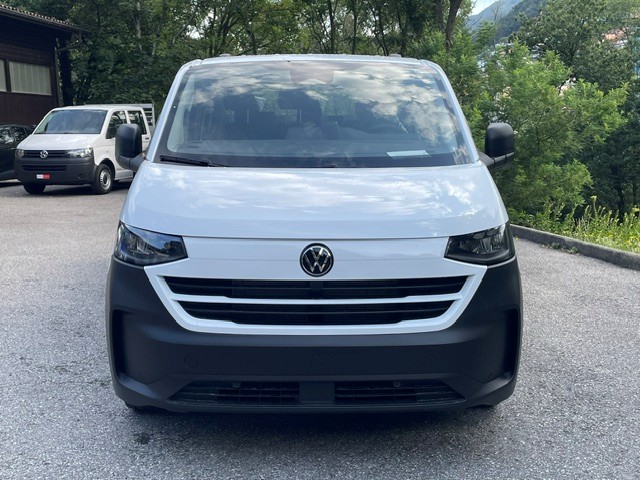 VW Transporter 2.0 TDI Entry-showroom-element-2