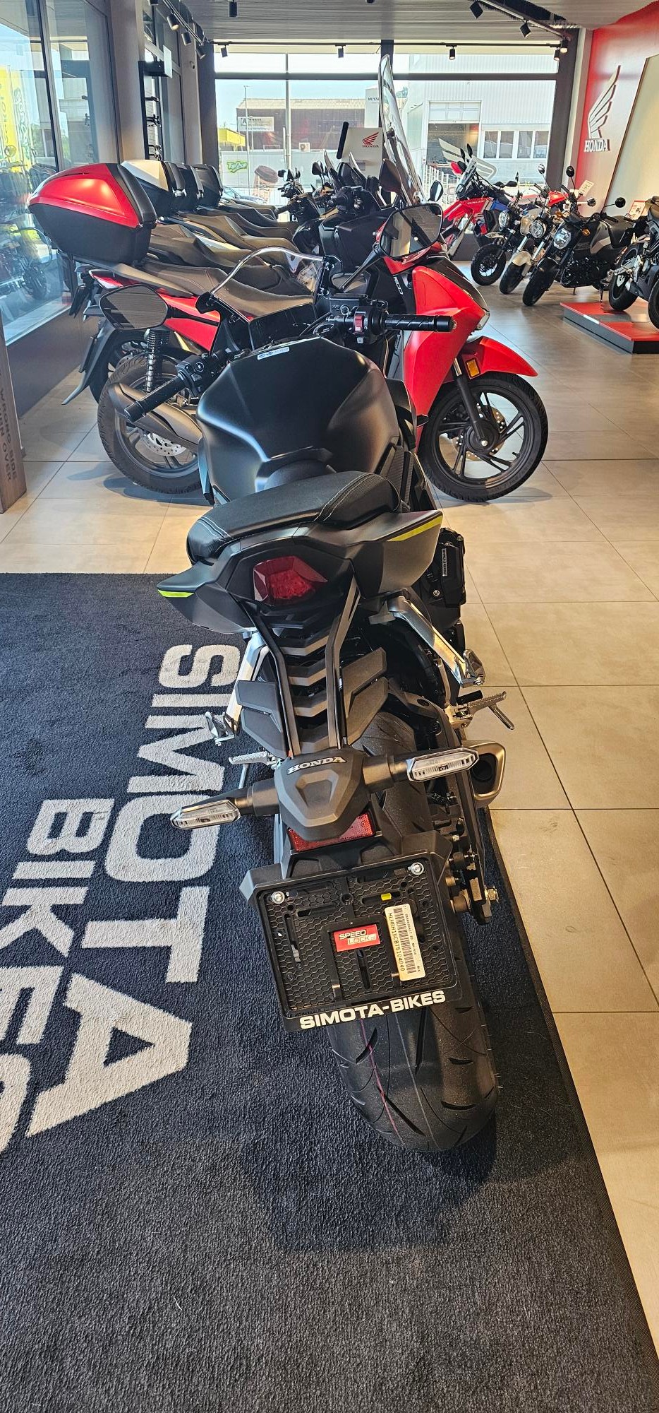 HONDA CBR 650 R E-Clutch-image-2