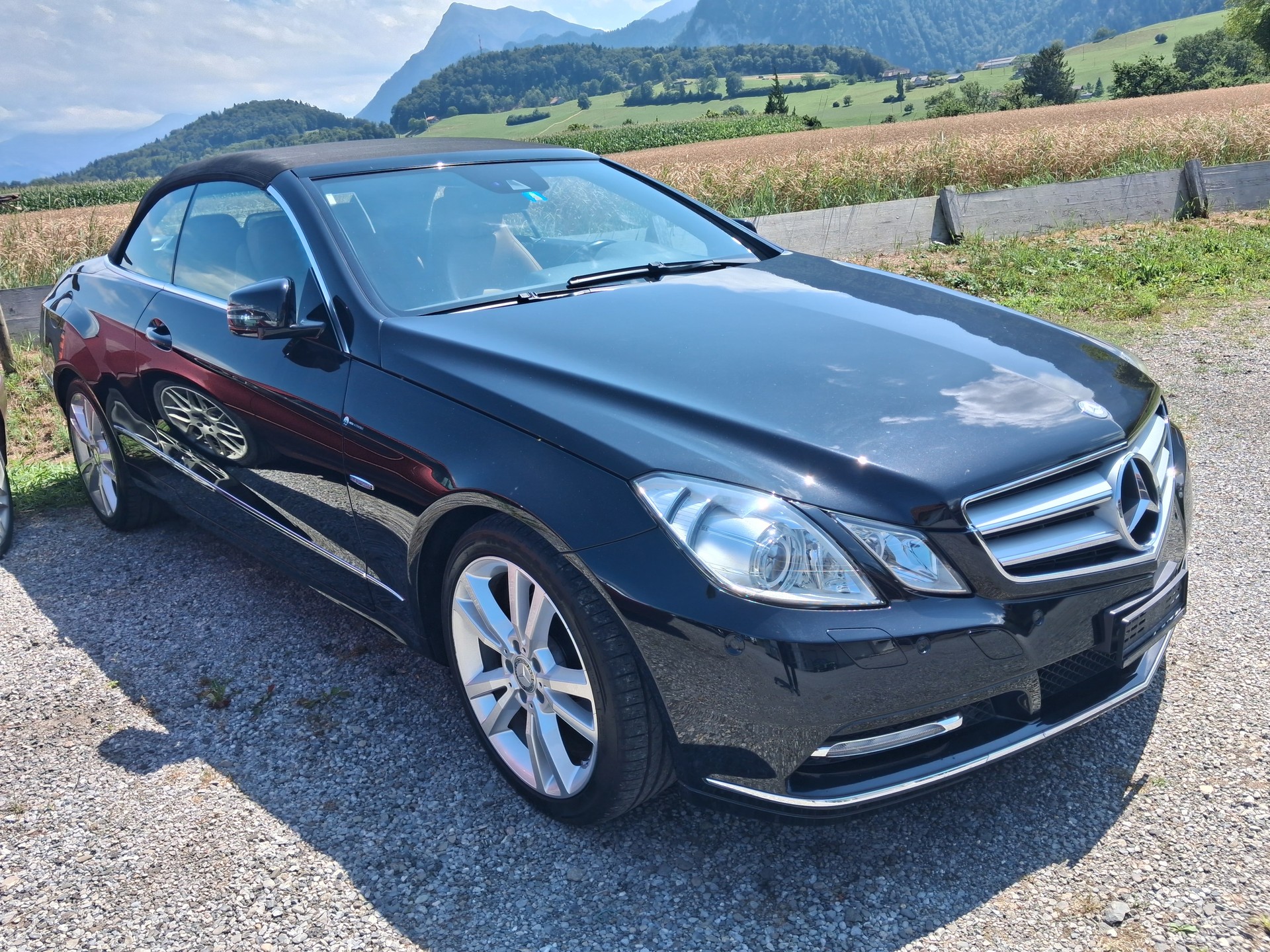 MERCEDES-BENZ E 250 CGI BlueEfficiency 7G-Tronic