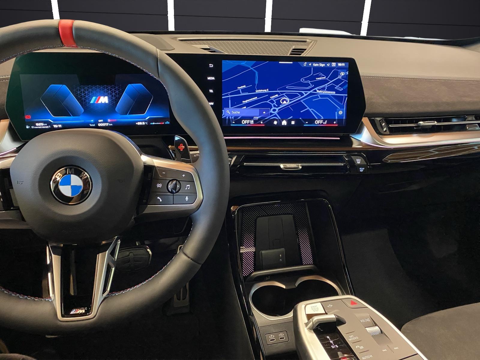 BMW X1 M35i-image-18