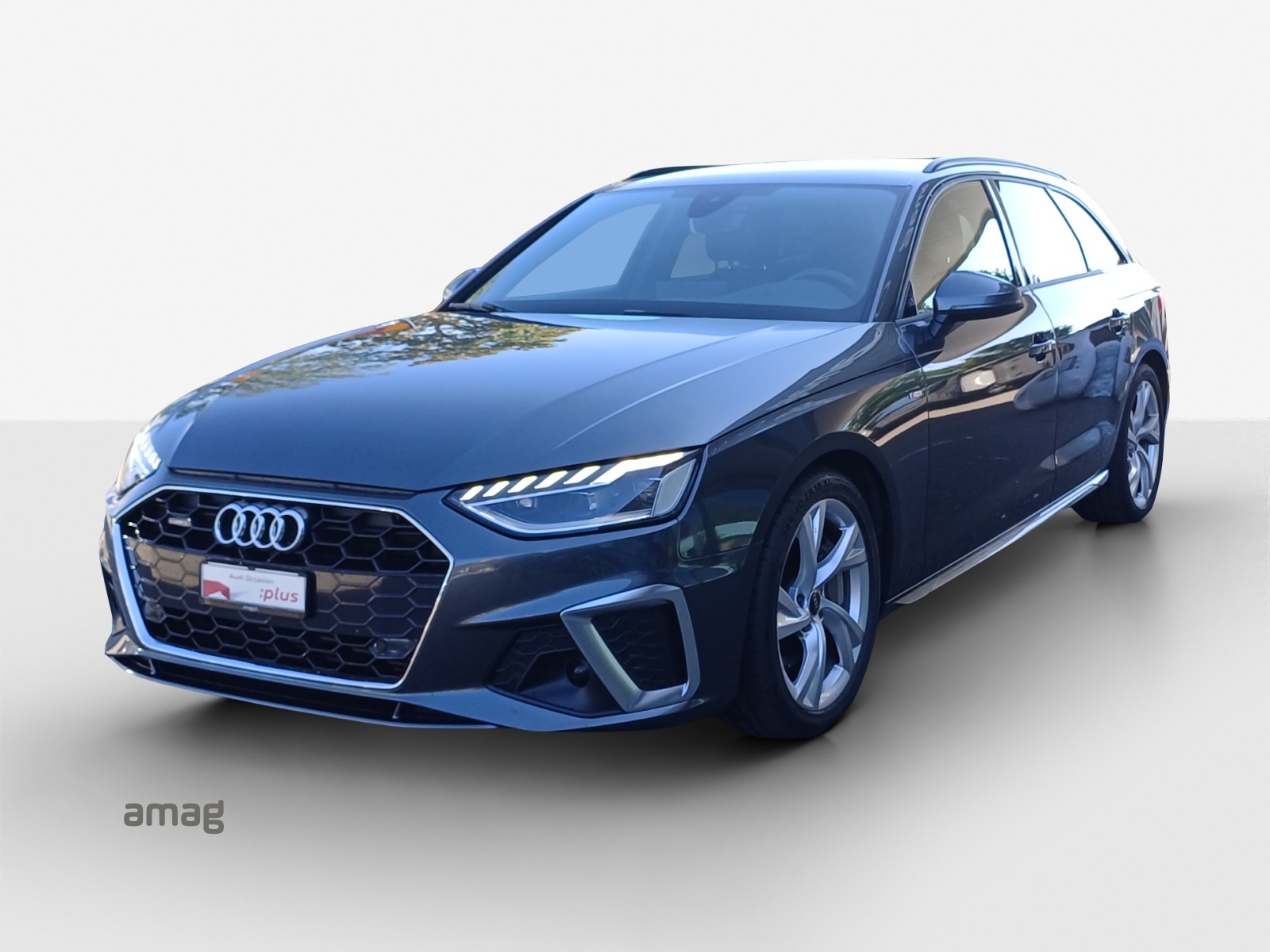 AUDI A4 Avant 45 TFSI S line S-tronic quattro