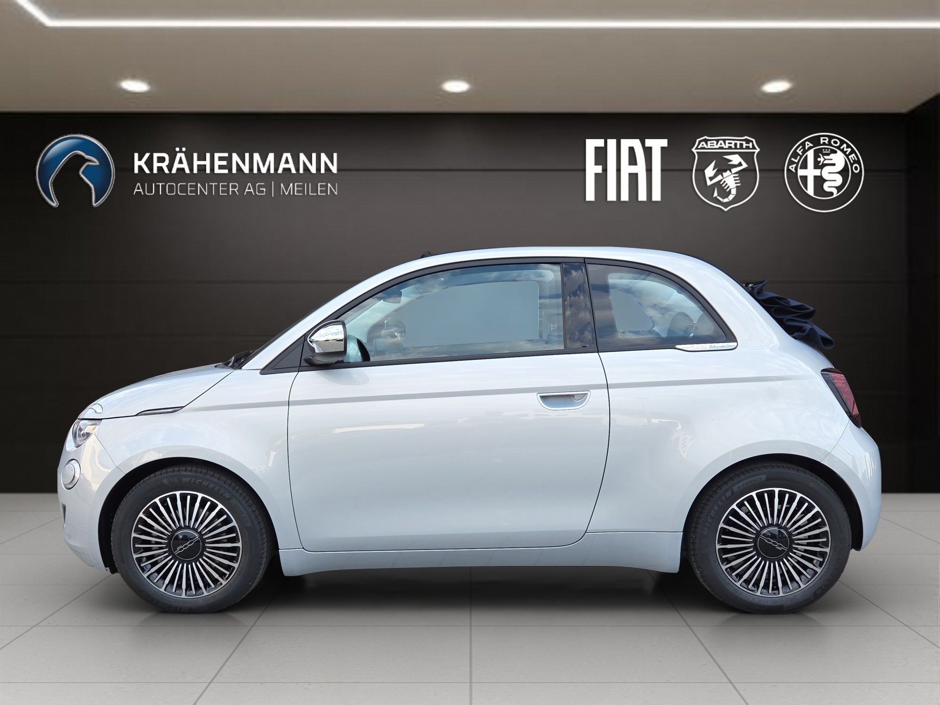 FIAT 500 Cabrio 1.0 Hybrid Dolcevita-showroom-element-1