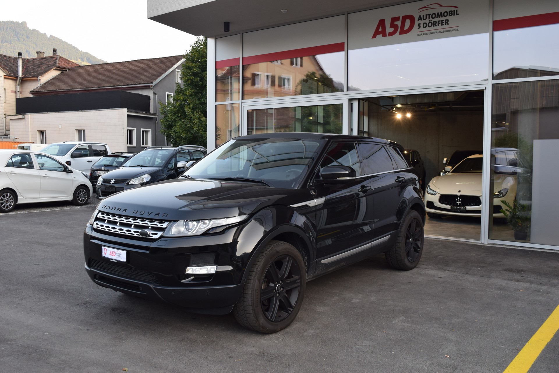 LAND ROVER Range Rover Evoque 2.0 Si4 Prestige AT6-showroom-element-1