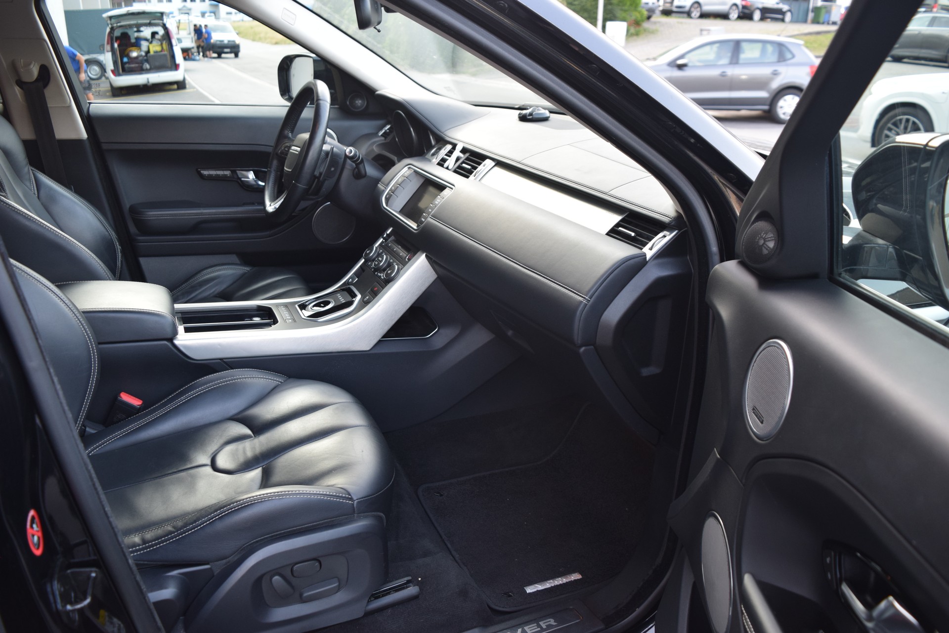 LAND ROVER Range Rover Evoque 2.0 Si4 Prestige AT6-image-10