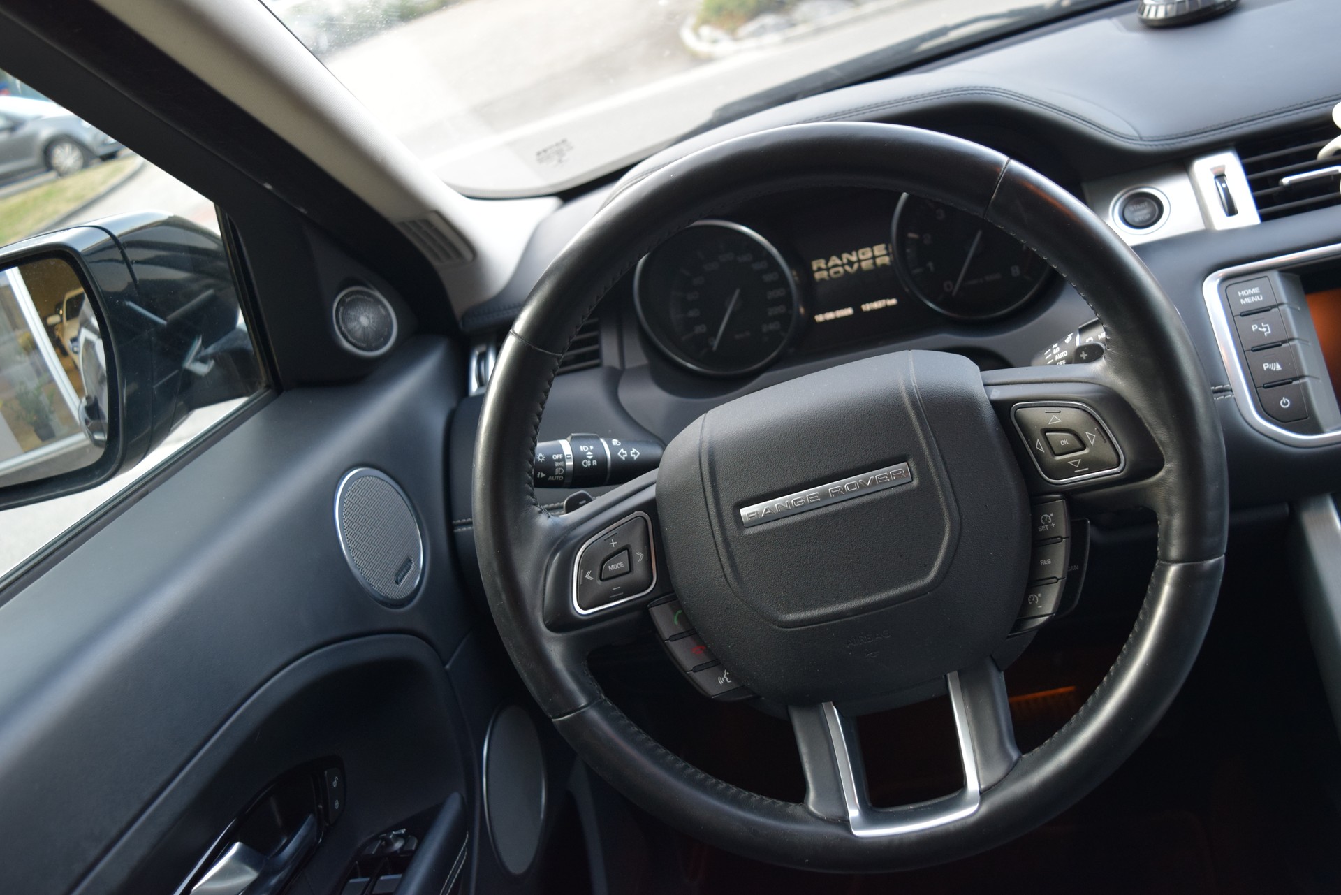 LAND ROVER Range Rover Evoque 2.0 Si4 Prestige AT6-image-15