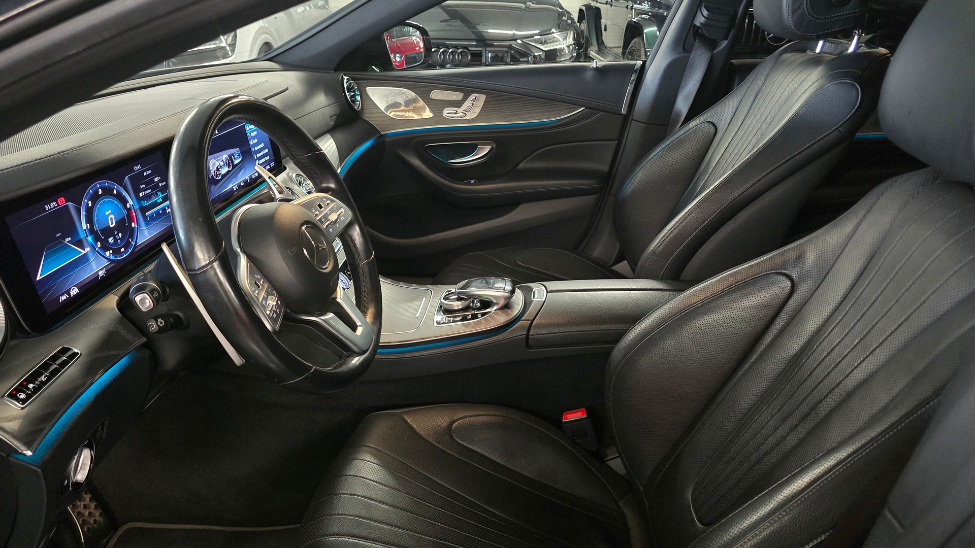 MERCEDES-BENZ CLS 400 d AMG 4Matic Edition1 9G-Tronic-image-16