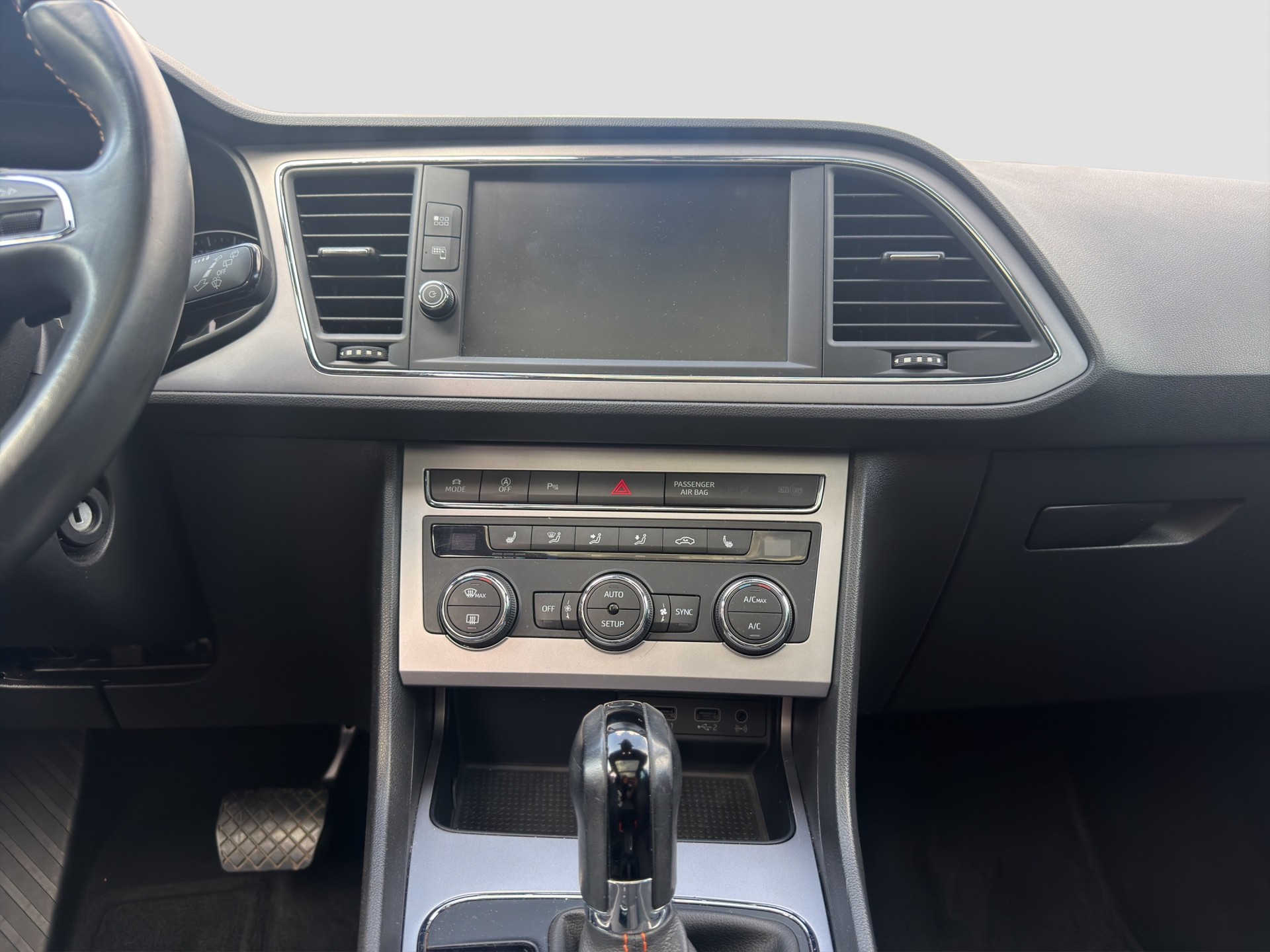 SEAT Leon ST 2.0 TDI CR X-Perience 4Drive DSG-image-15