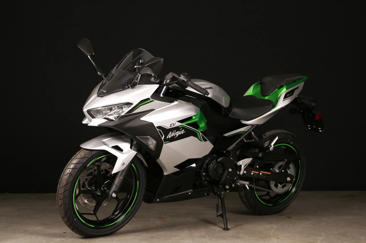 KAWASAKI Ninja E 1-image-5