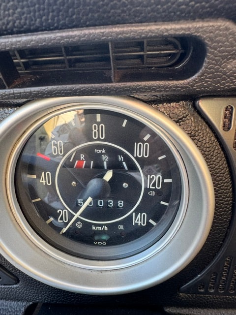 VW 1300-image-9