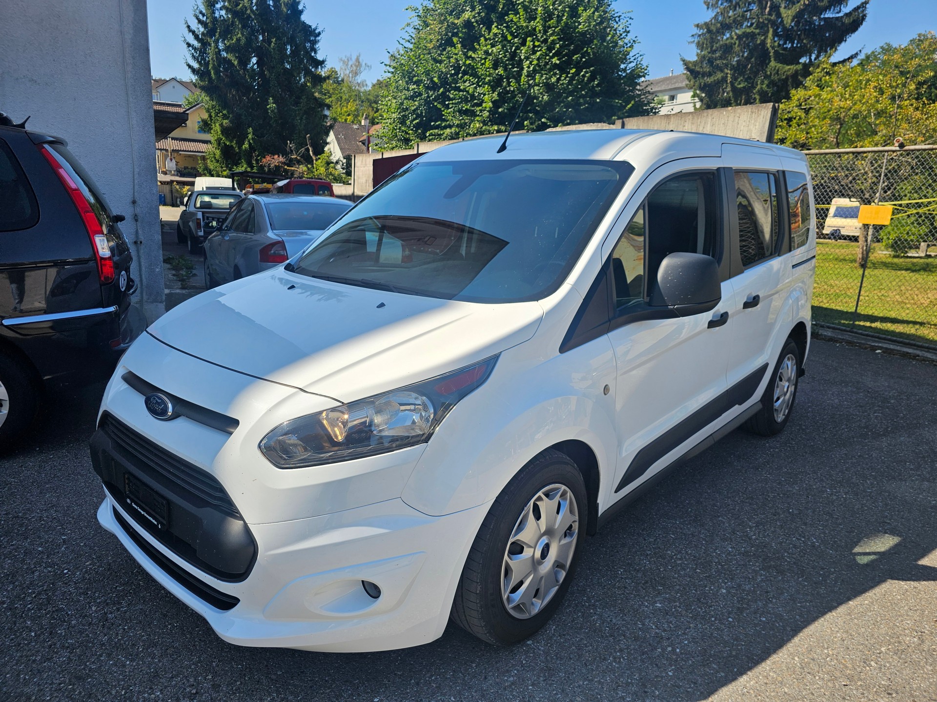 FORD Tourneo Connect 1.5 TDCi Ambiente-showroom-element-2