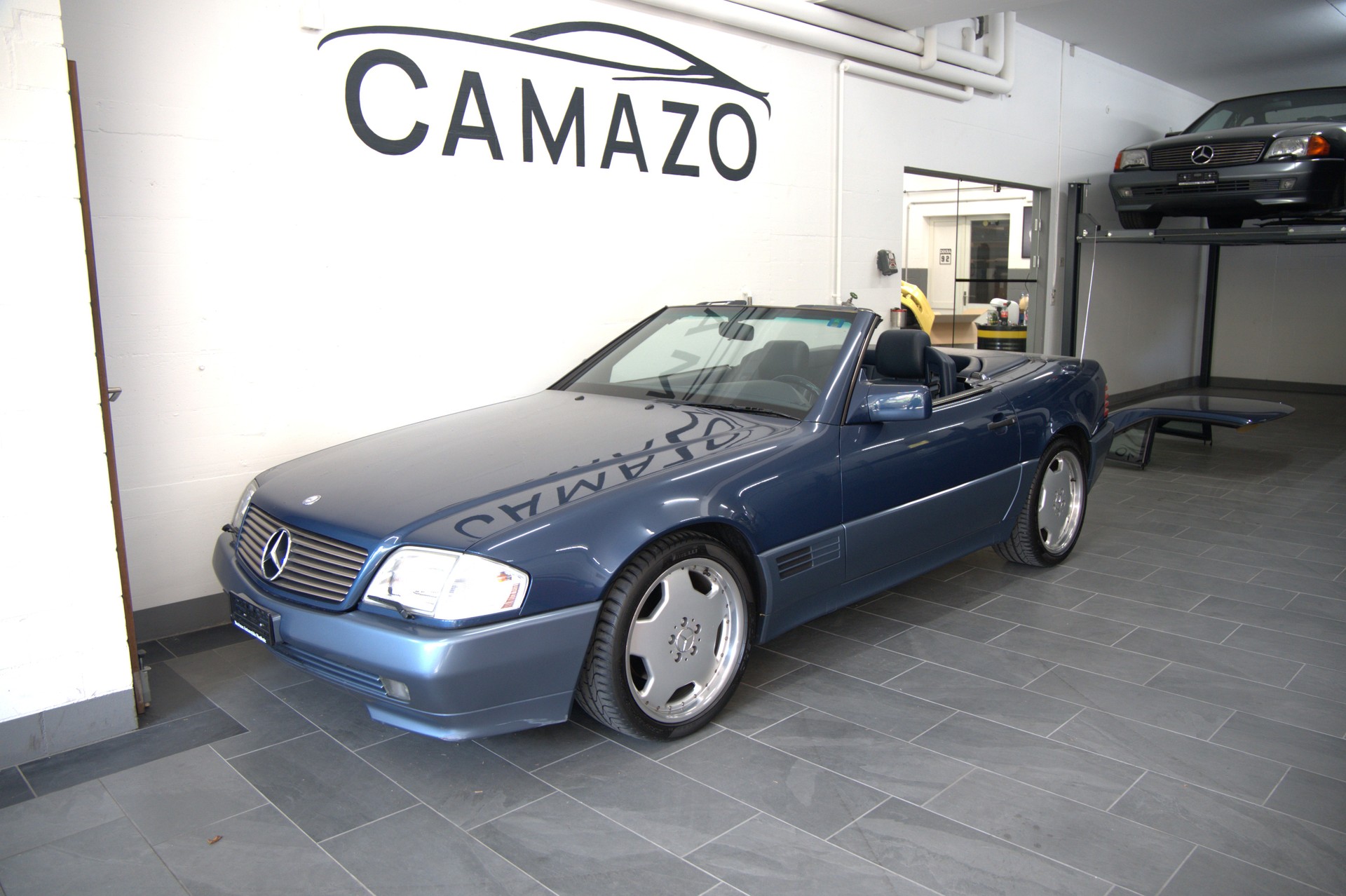 MERCEDES-BENZ SL 300