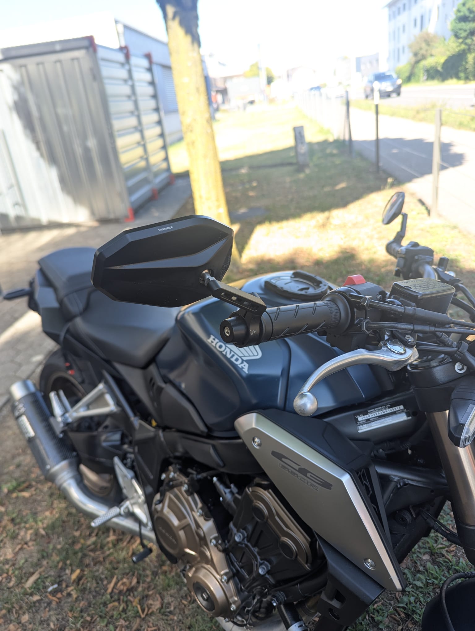 HONDA CB 650 R-image-3