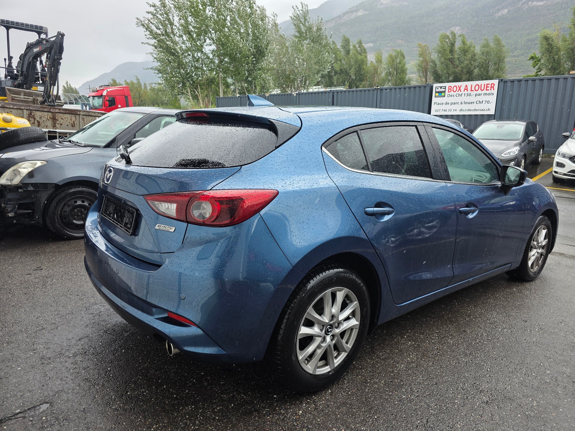 MAZDA 3 SKYACTIV-D 105 Ambition Plus-showroom-element-3