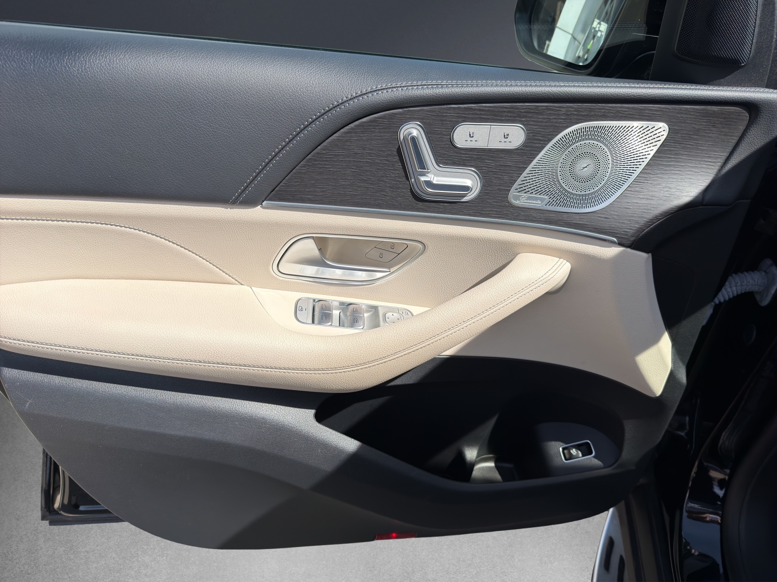 MERCEDES-BENZ GLE 450 4Matic 9G-Tronic-image-11