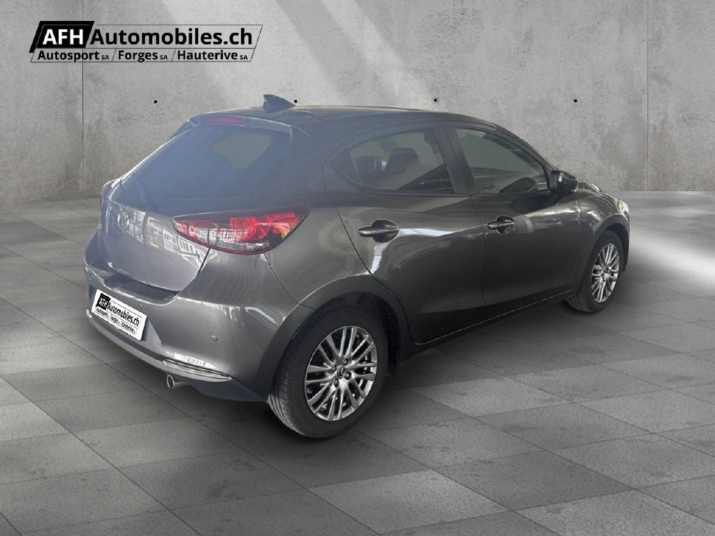 MAZDA 2 1.5 90 Revolution-image-4