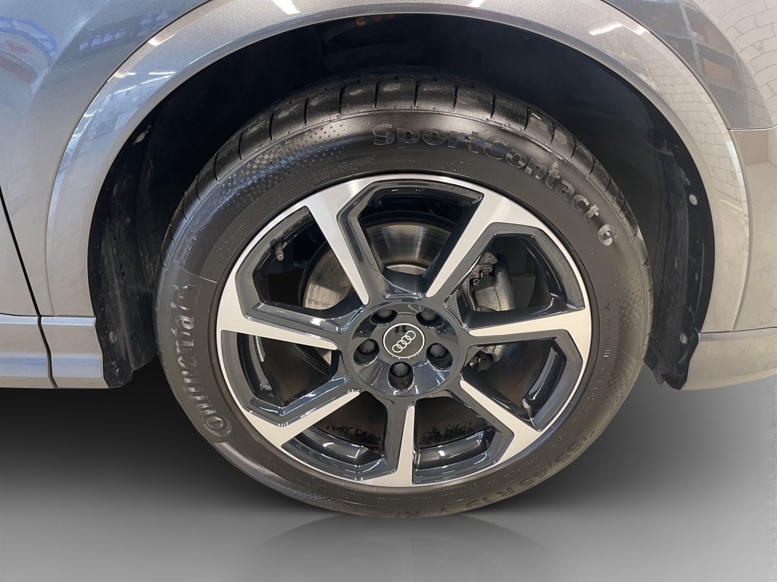AUDI Q3 35 TFSI S line Attraction S-tronic-image-14