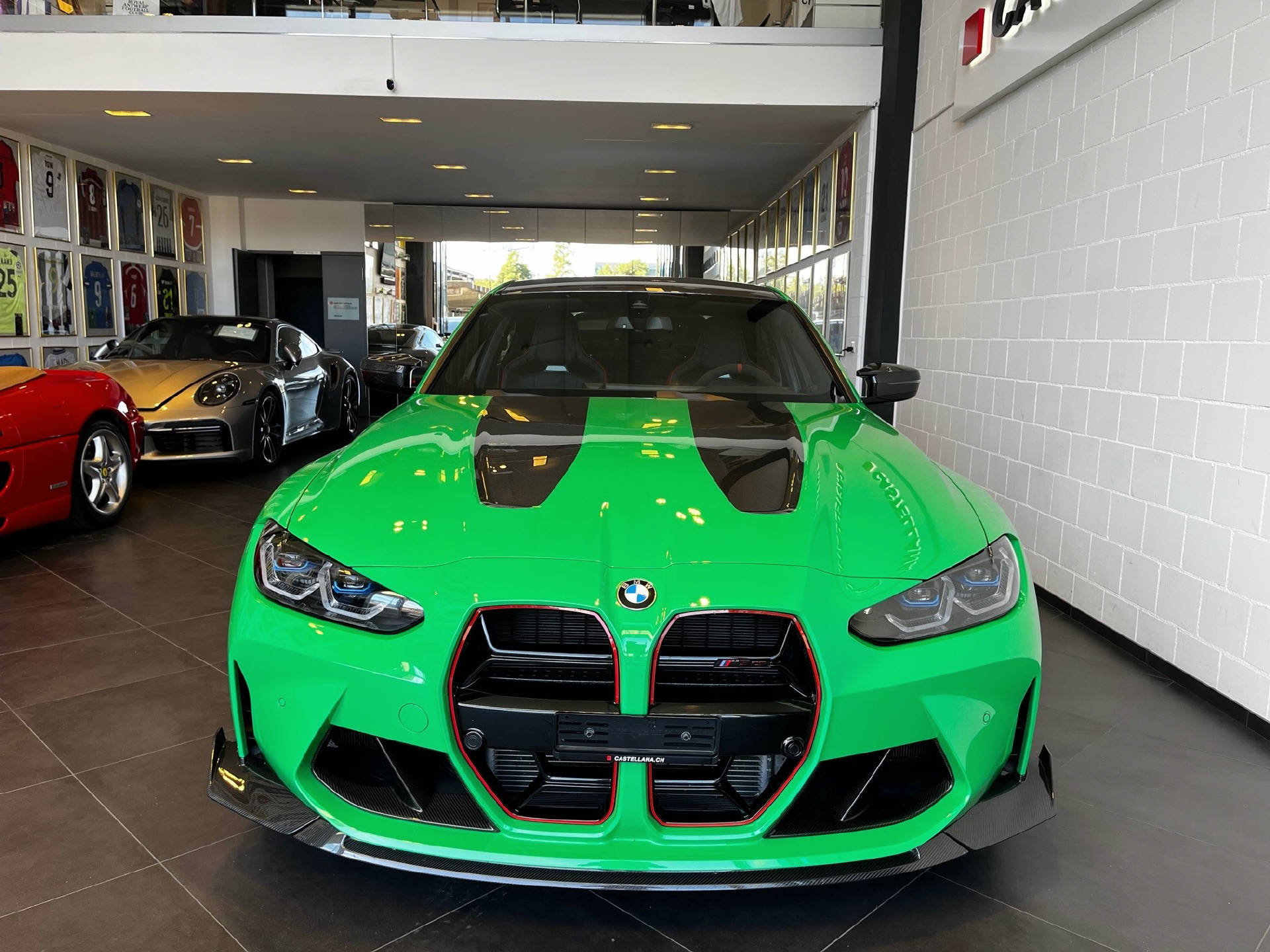 BMW M3 CS xDrive-showroom-element-2
