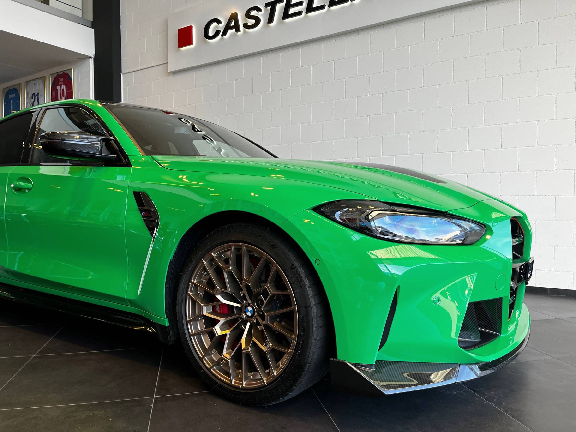 BMW M3 CS xDrive-showroom-element-1