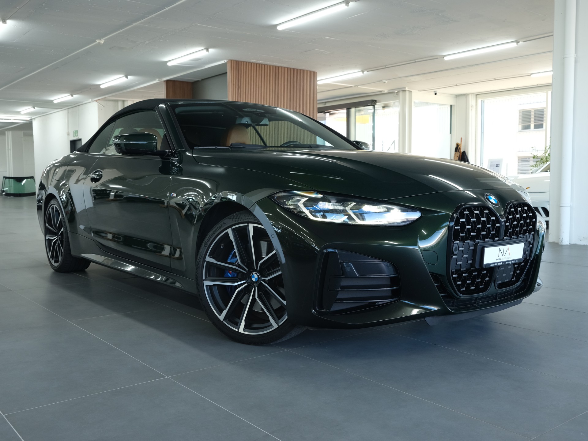 BMW M440i xDrive 48V Cabriolet Steptronic *Sportabgassanlage* *360 Kamera* *Sonderlackierung*
