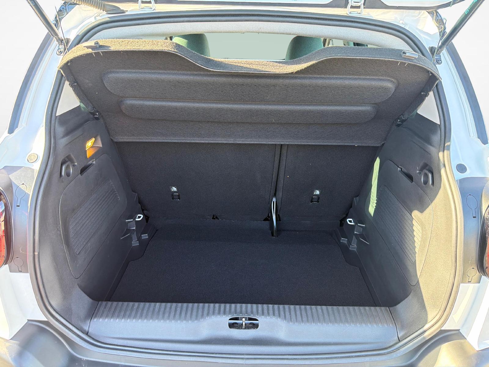 CITROEN C3 Aircross 1.2 PureTech 130 Swiss Edition-image-10