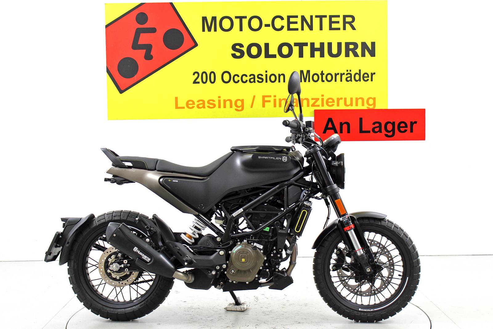 HUSQVARNA Svartpilen 125 ABS-image-0