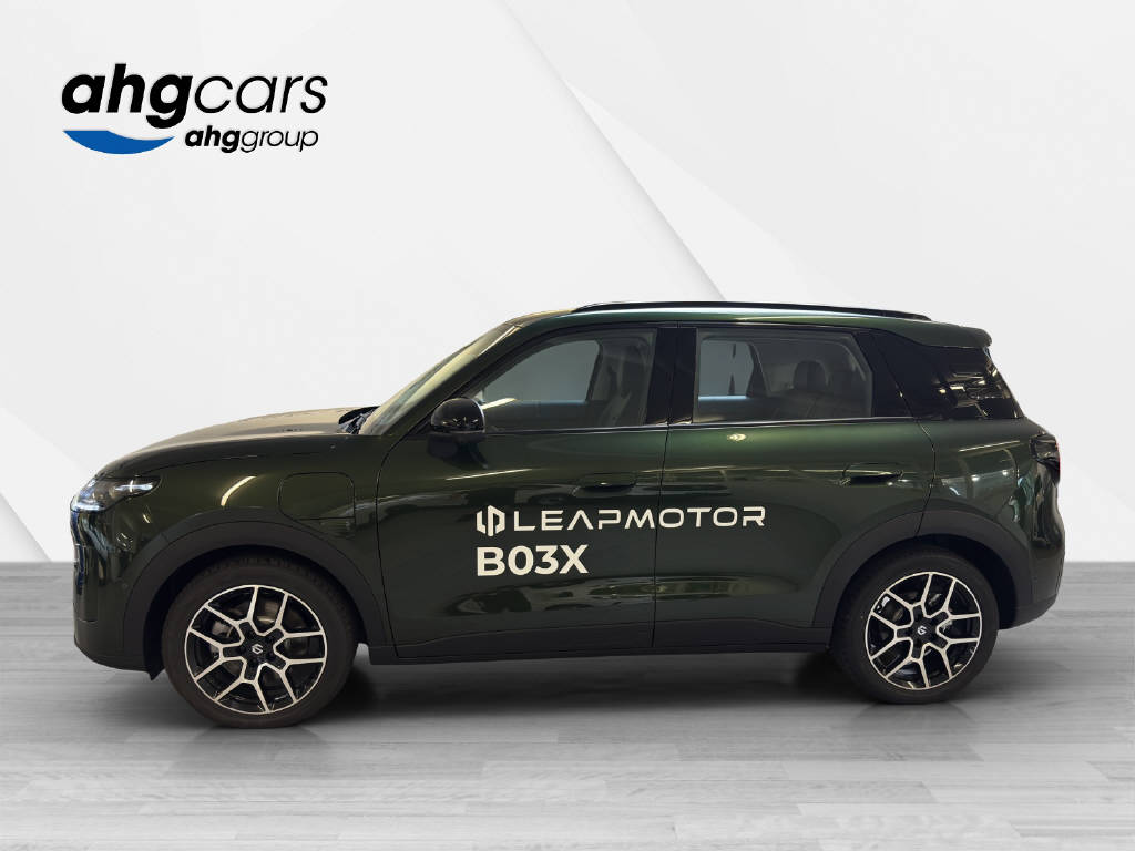 LEAPMOTOR B03X EV-showroom-element-1