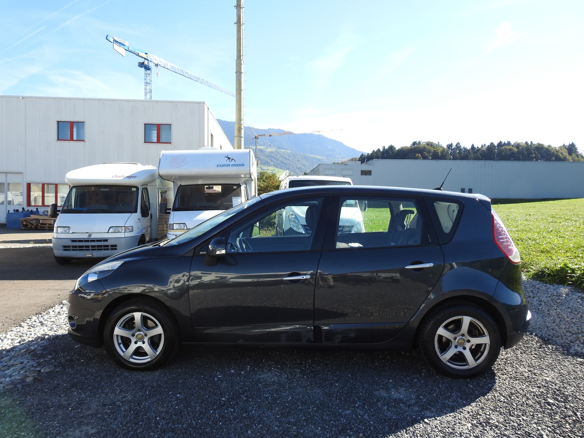 RENAULT Scénic 2.0 16V Dynamique X-Tronic CVT-showroom-element-2
