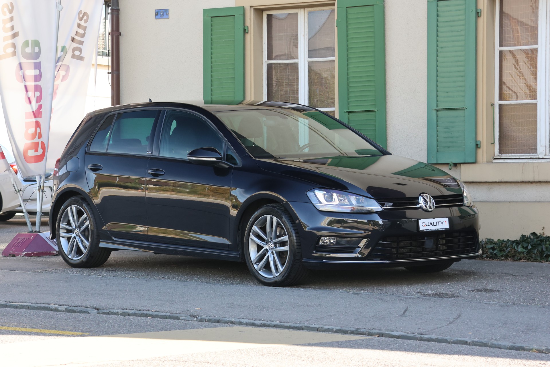VW Golf 2.0 TDI Allstar R-Line 4Motion-showroom-element-3