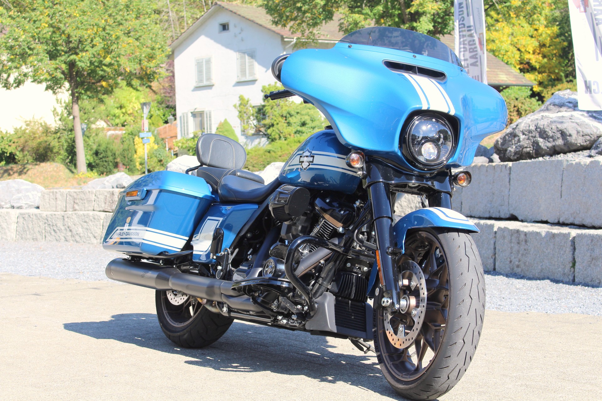HARLEY-DAVIDSON FLHXST Street Glide ST Fast Johnnie 117-image-1