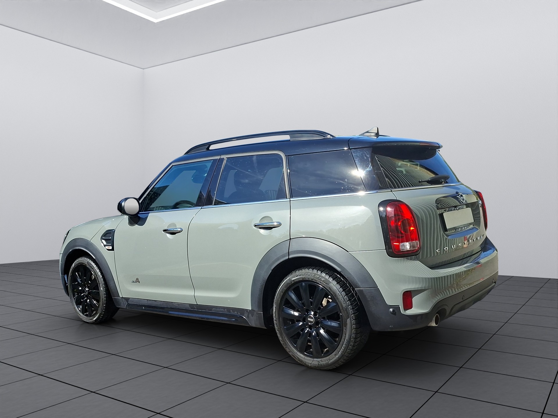 MINI Countryman Cooper ALL4 Steptronic-showroom-element-3