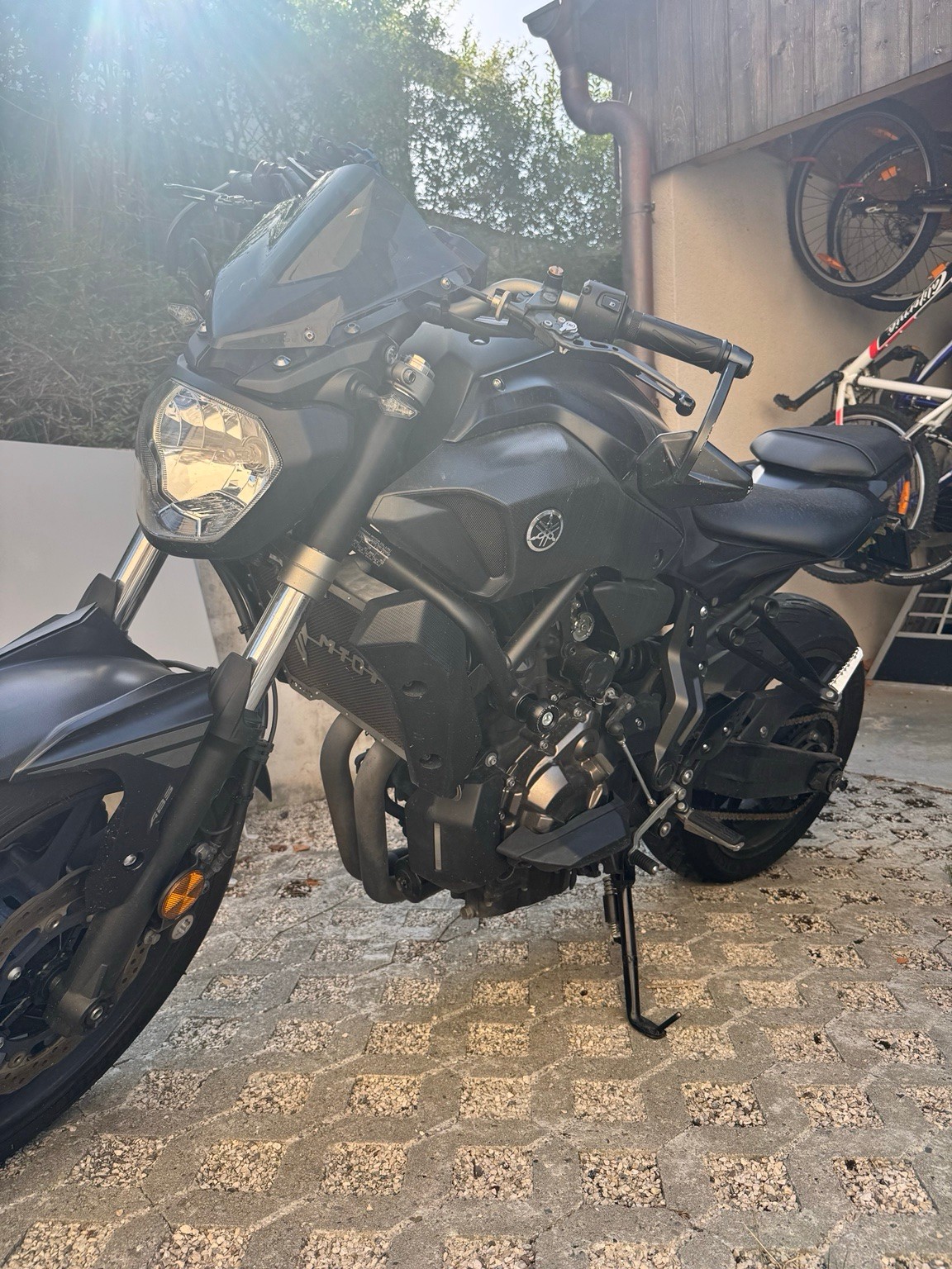 YAMAHA MT-07-image-2