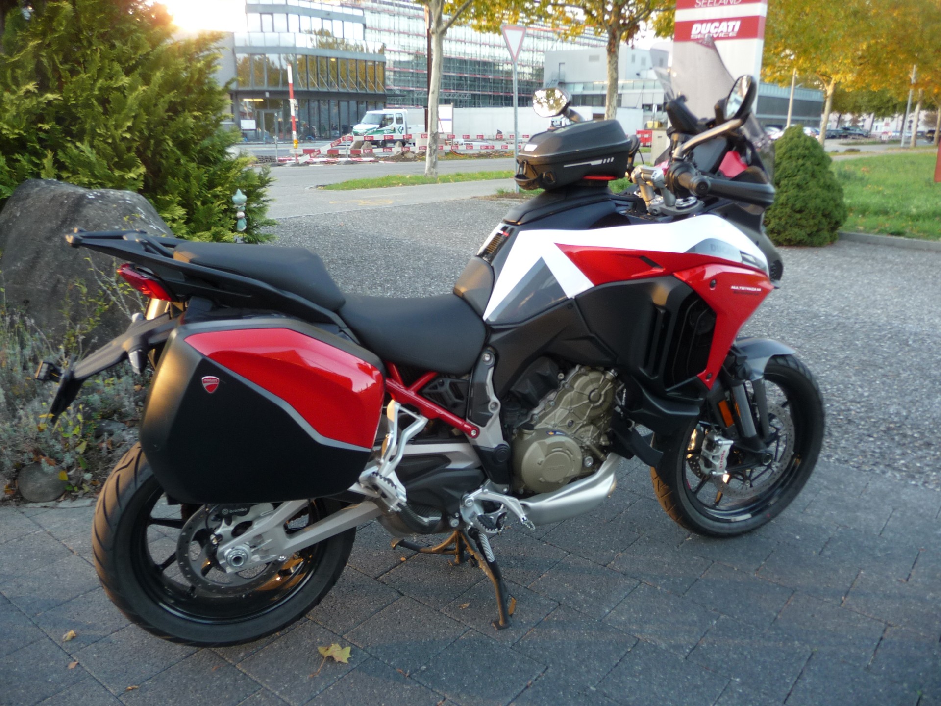 DUCATI Multistrada V4 S Sport Full-image-2
