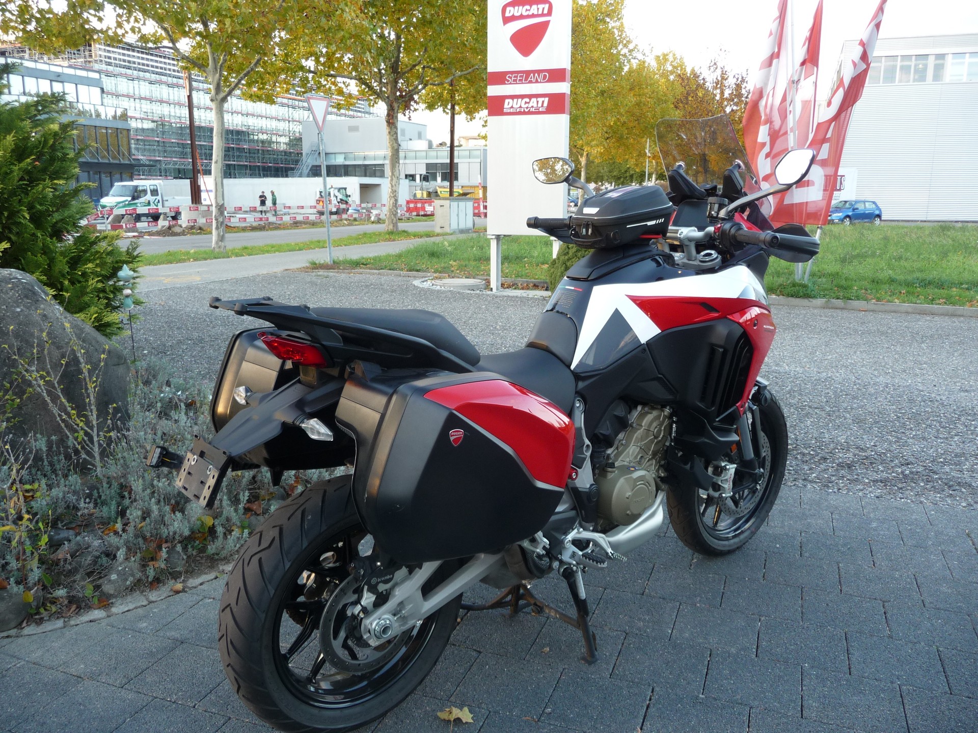 DUCATI Multistrada V4 S Sport Full-image-4