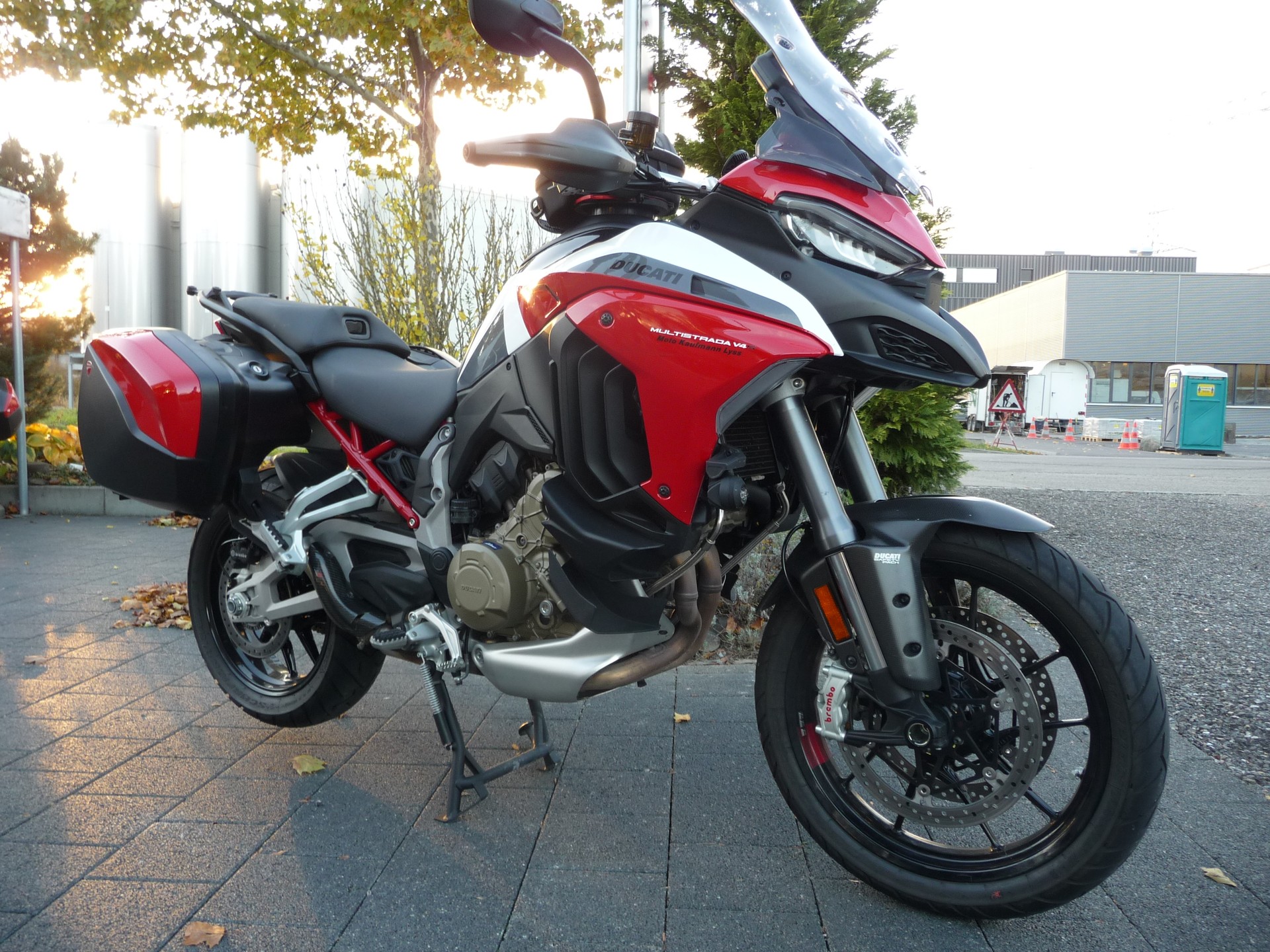 DUCATI Multistrada V4 S Sport Full-image-3