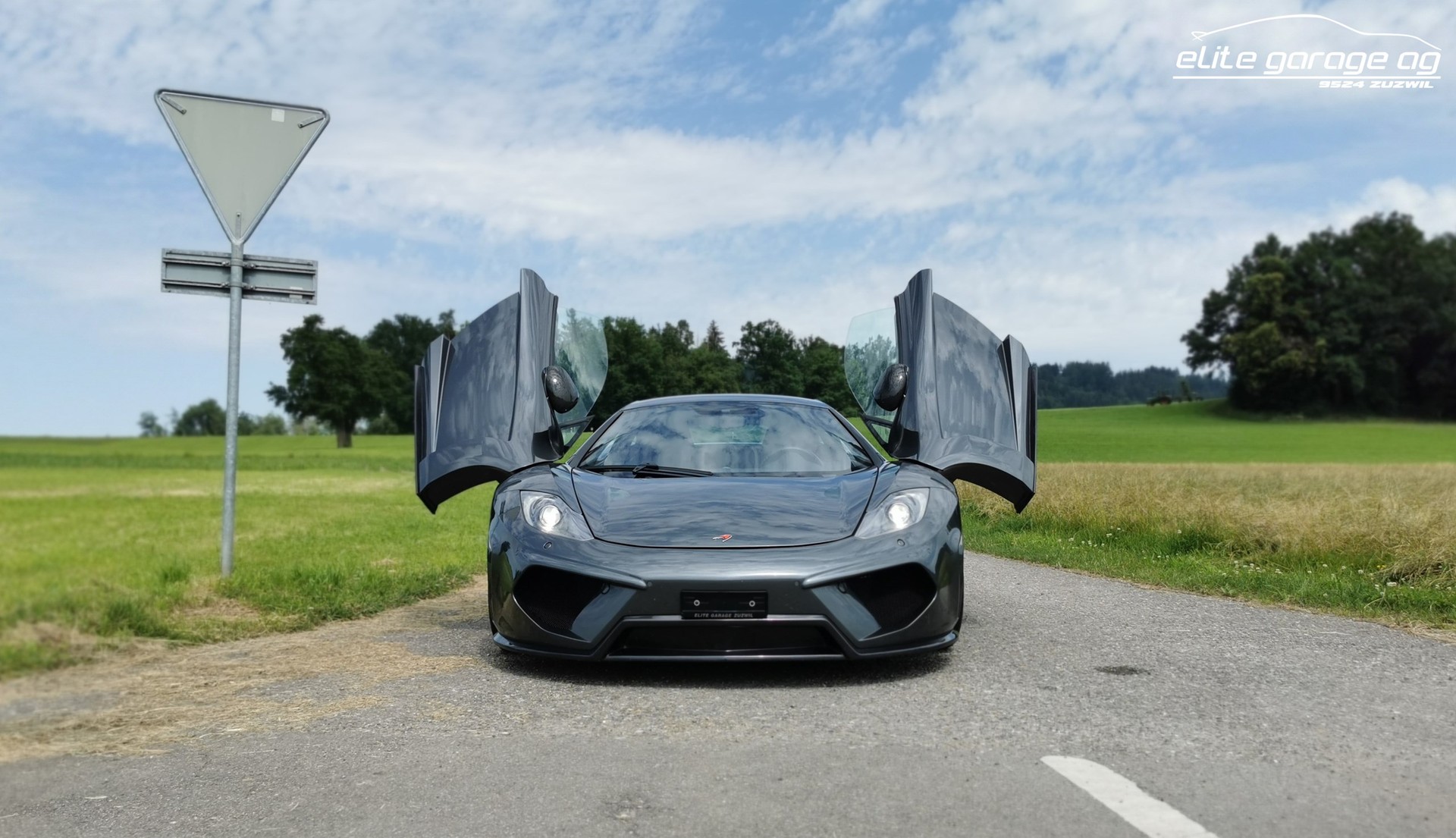 McLAREN MP4-12C FAB TERSO Coupé 3.8 V8 SSG-image-2