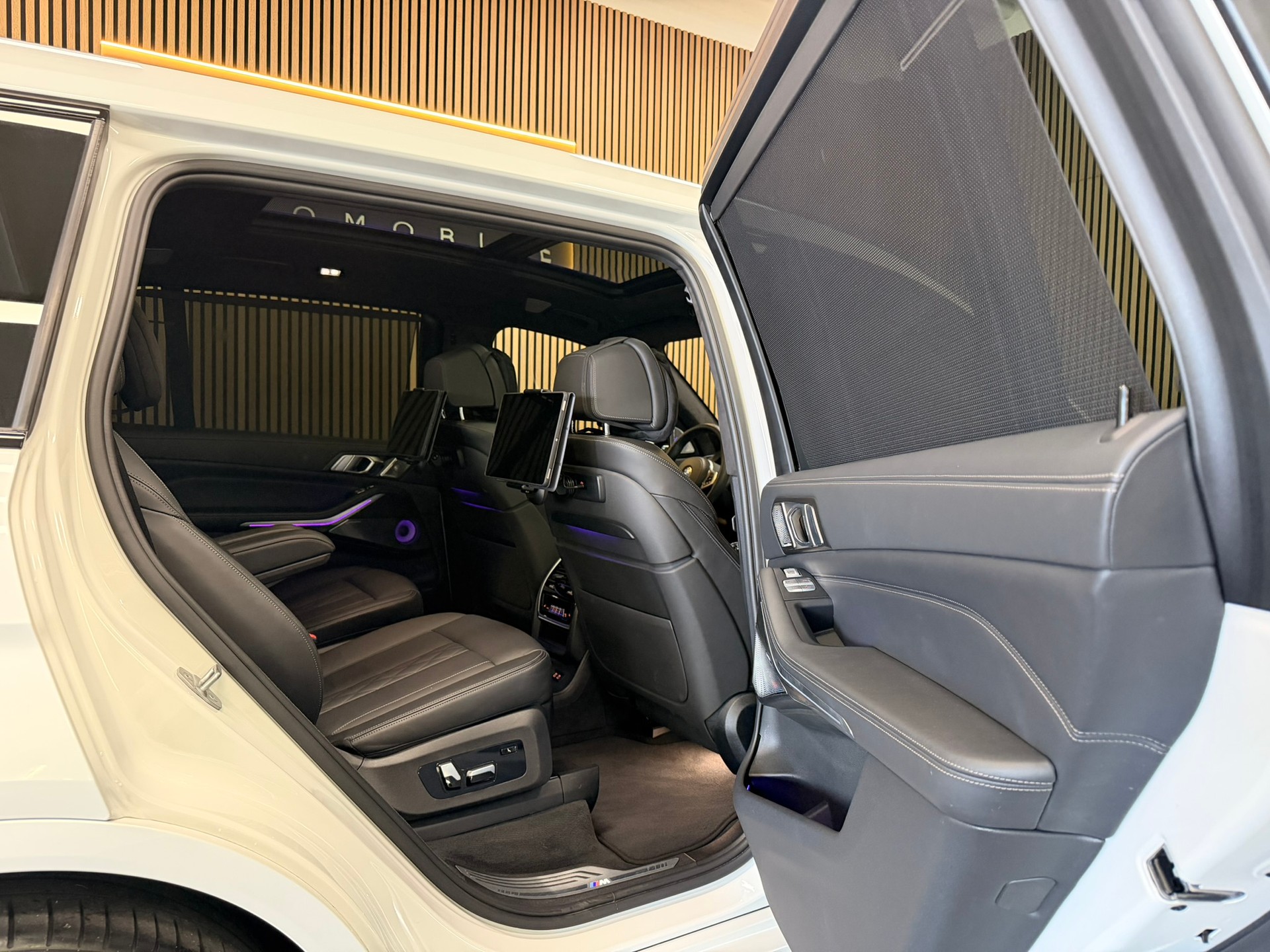 BMW X7 xDrive M50d Steptronic | CH-Fz. & 6 Sitzer-image-20