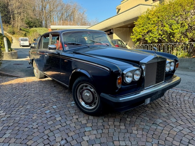 ROLLS-ROYCE Silver Shadow-image-2